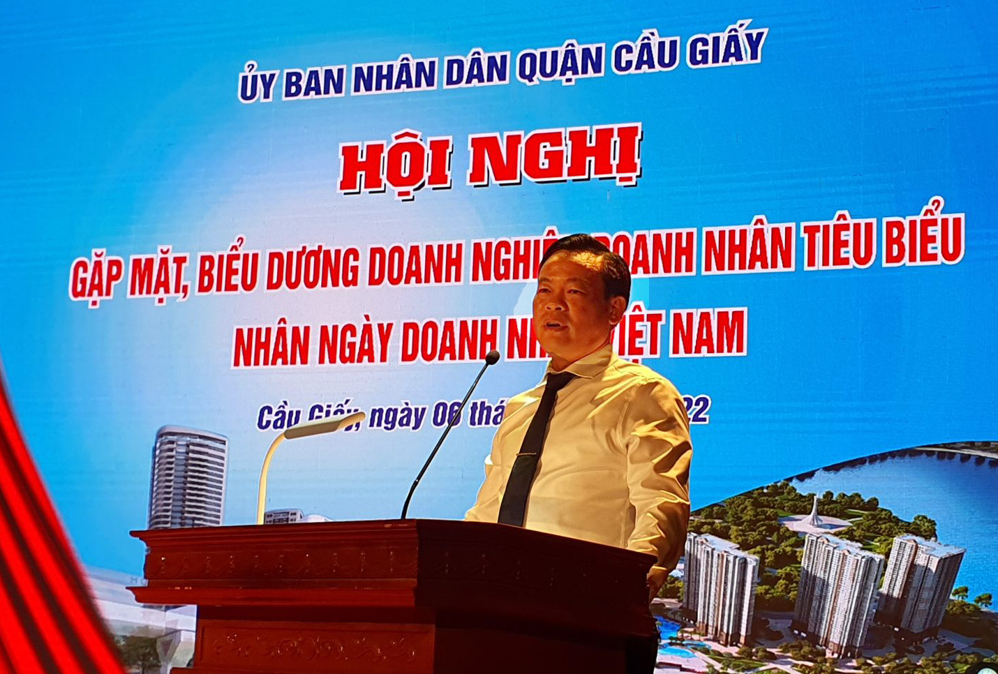 Quận Cầu Giấy: Lấy người dân và doanh nghiệp làm trung tâm phục vụ - ảnh 1