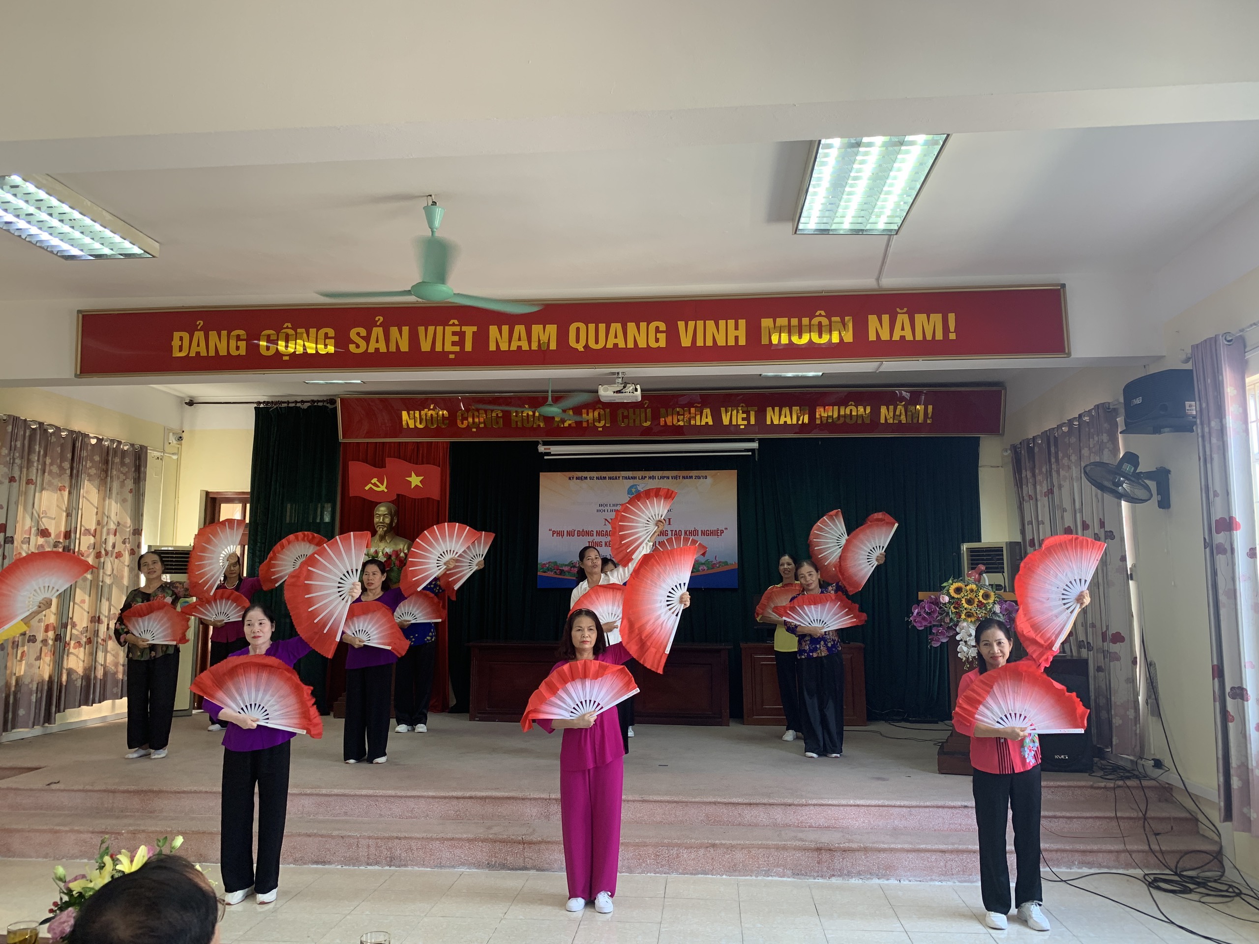 Quận Bắc Từ Liêm: Sôi nổi ngày hội Phụ nữ Đông Ngạc khỏe đẹp – sáng tạo khởi nghiệp - ảnh 3