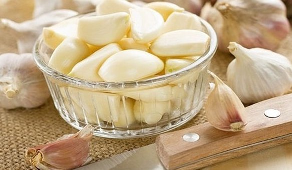 Bài thuốc chữa bệnh tim bằng… tỏi - ảnh 1
