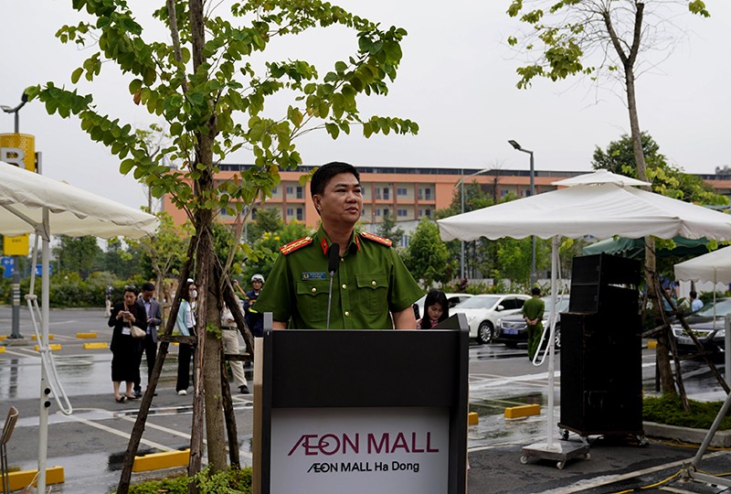 Hà Đông: Diễn tập phương án chữa cháy và cứu nạn tại Trung tâm thương mại Aeon Maill - ảnh 1