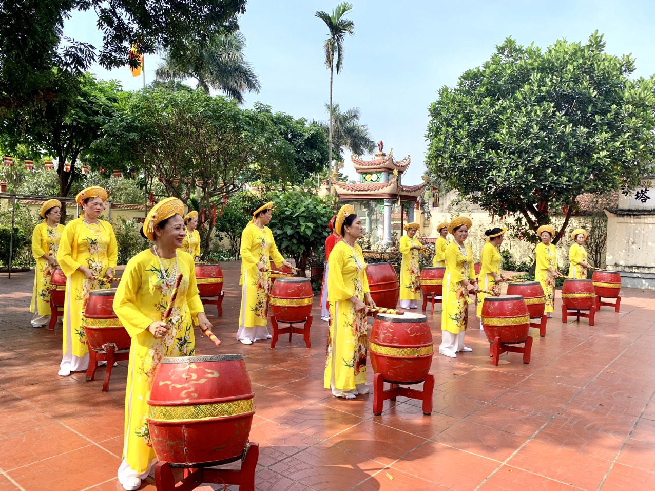 Hội LHPN xã Ngũ Hiệp, huyện Thanh Trì: Ra mắt mô hình chùa Linh Quang, thôn Việt Yên kiểu mẫu - ảnh 6