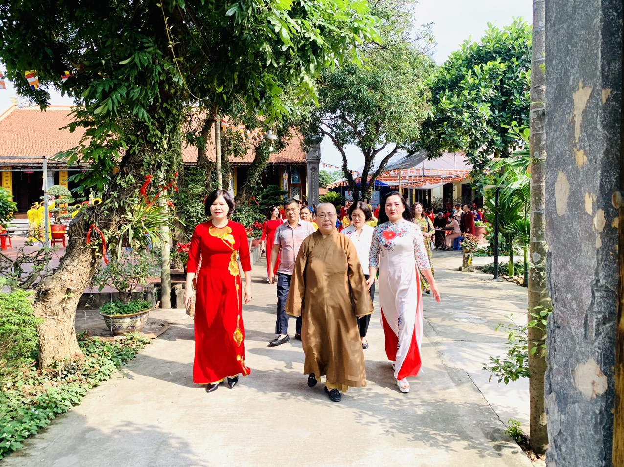 Hội LHPN xã Ngũ Hiệp, huyện Thanh Trì: Ra mắt mô hình chùa Linh Quang, thôn Việt Yên kiểu mẫu - ảnh 8