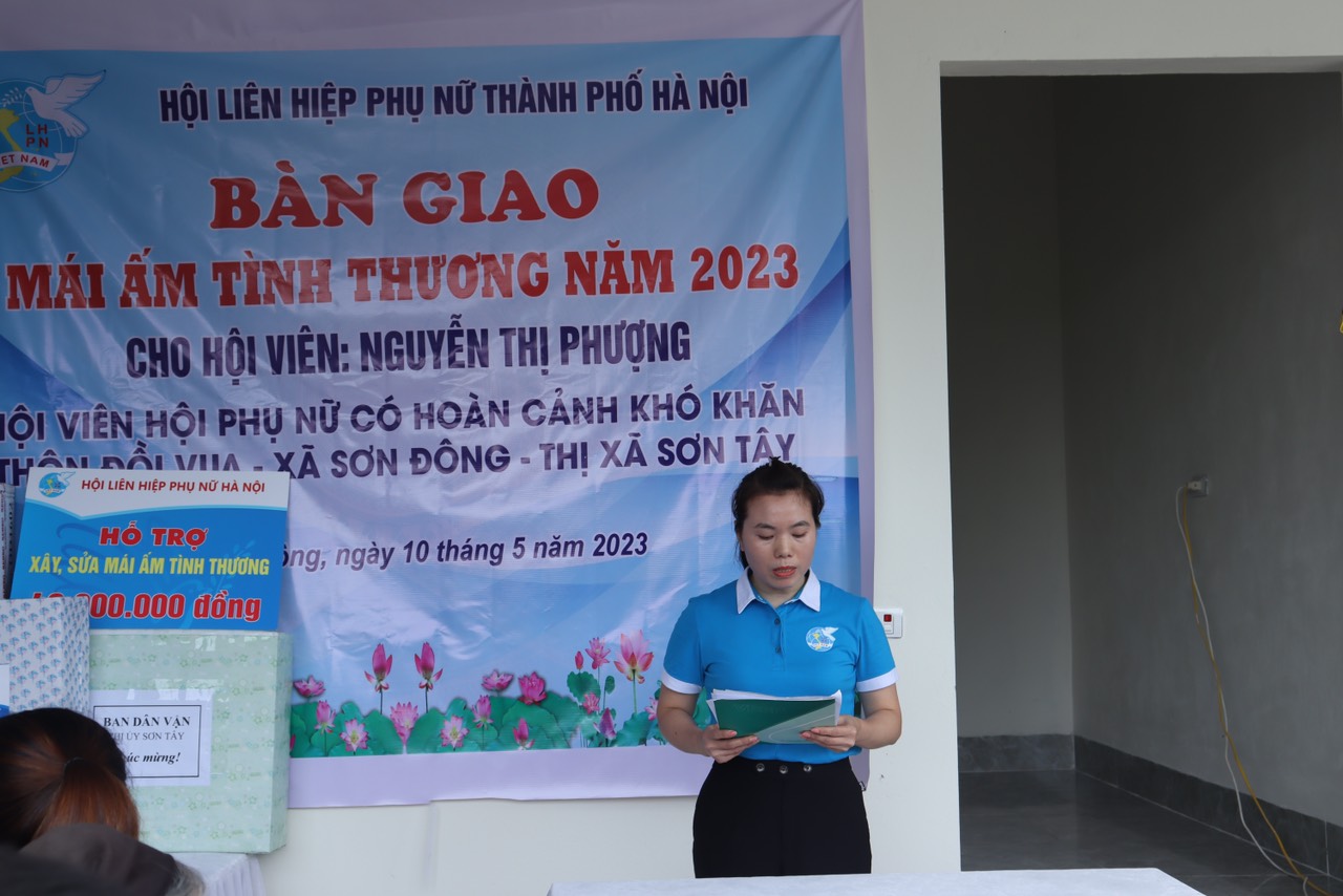 Bàn giao mái ấm tình thương cho phụ nữ khó khăn - ảnh 1