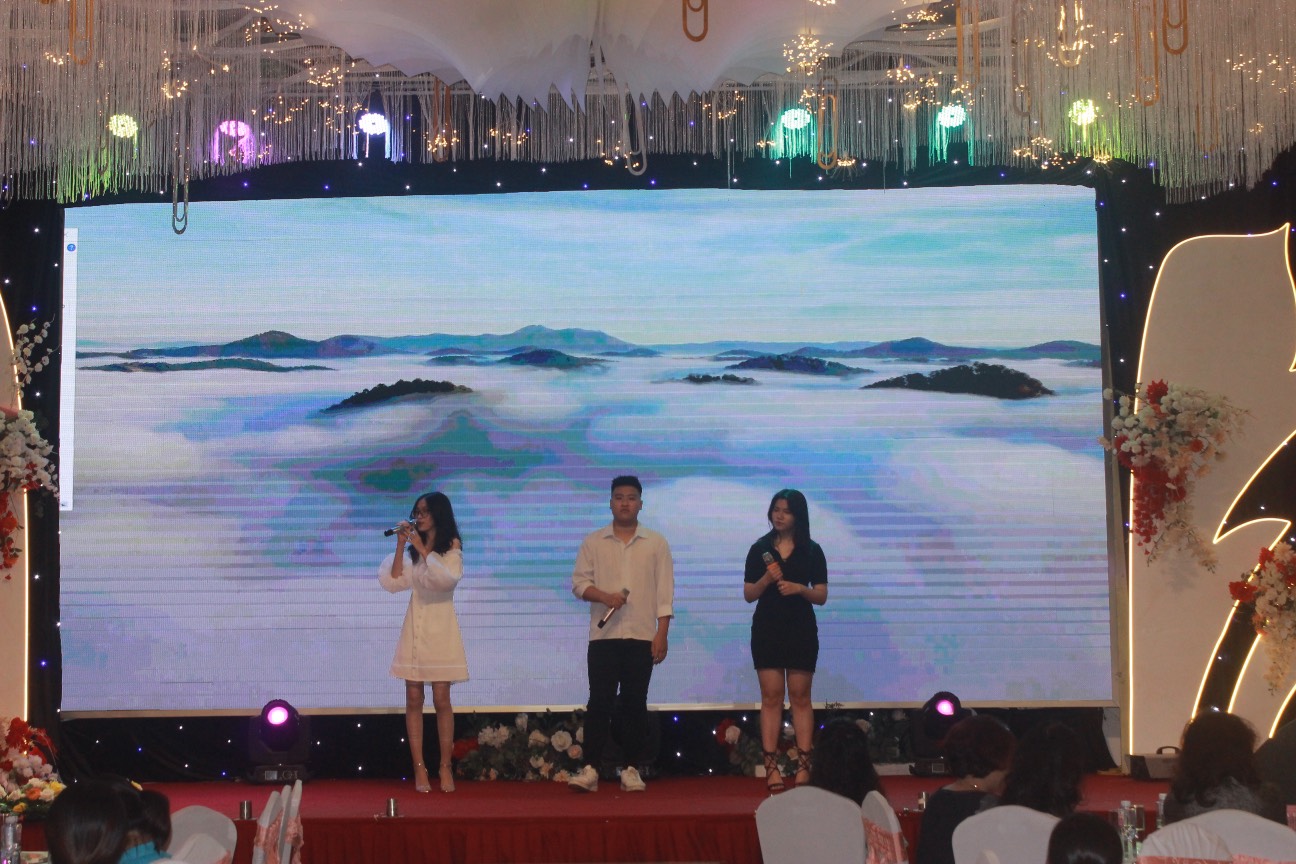 Chăm sóc sức khỏe vị thành niên cần sự tham gia của gia đình, nhà trường và toàn xã hội - ảnh 3