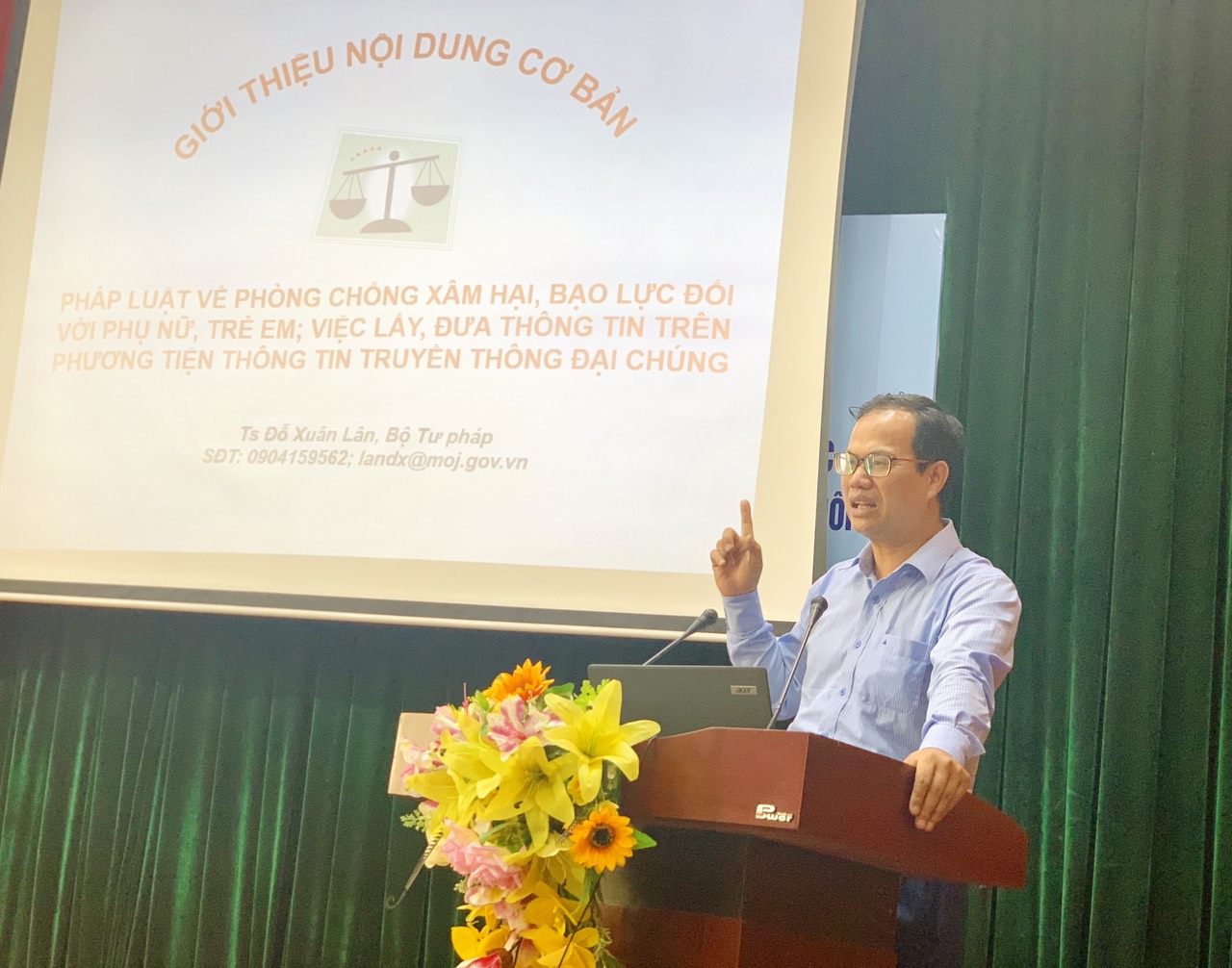 Hội LHPN TP Hà Nội: Tập huấn kỹ năng tiếp cận, đưa tin các vụ việc xâm hại, bạo lực phụ nữ, trẻ em - ảnh 4