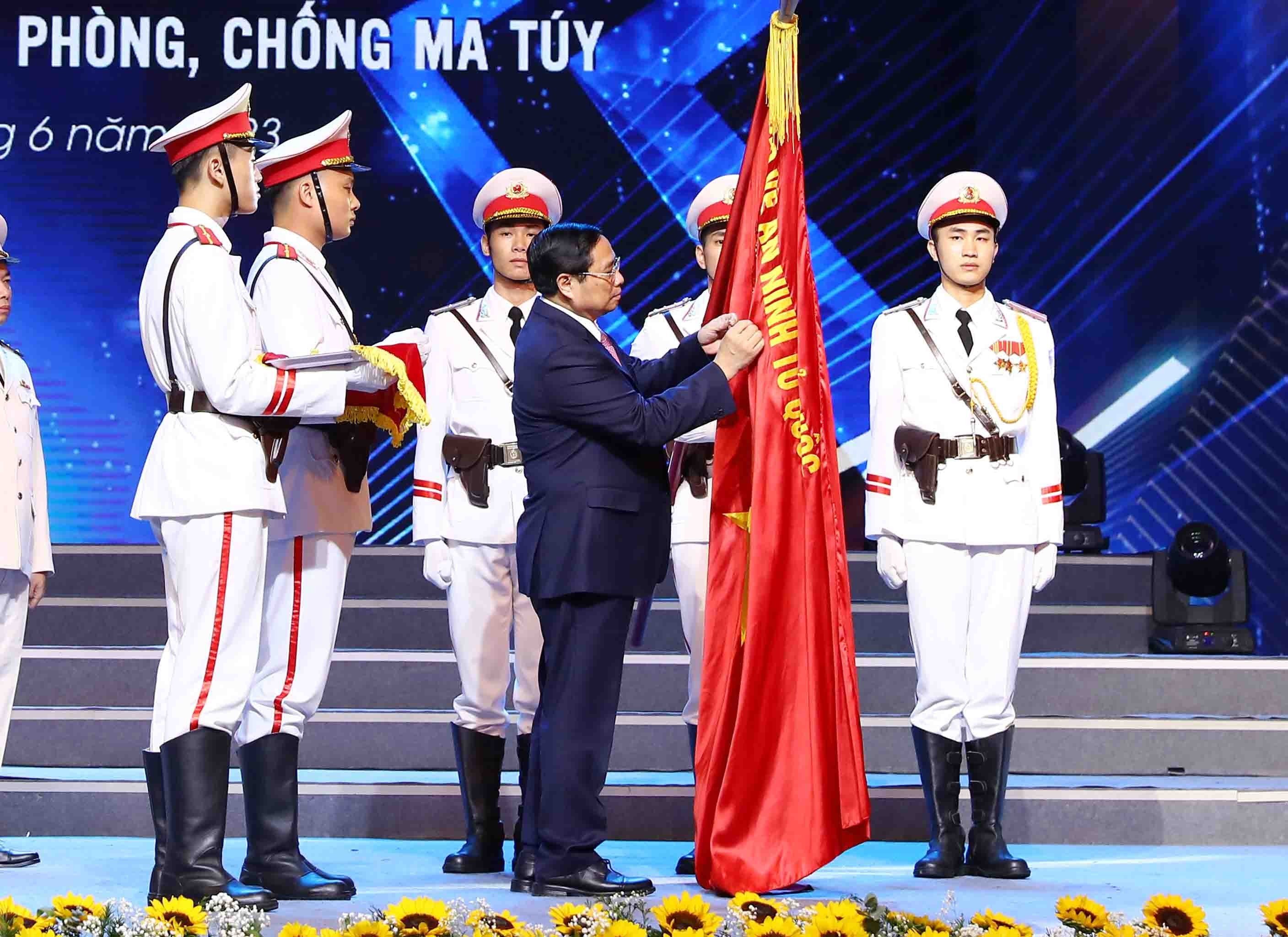 Thủ tướng: “Phải coi tội phạm ma túy là kẻ thù của sự phát triển“ - ảnh 2