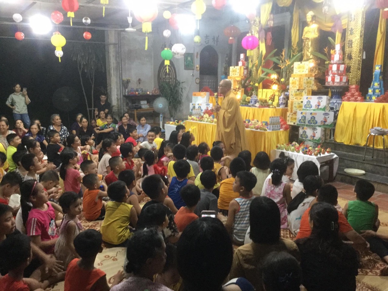 Sư thầy vận động nhân dân bảo vệ môi trường, xây dựng nếp sống văn minh - ảnh 5