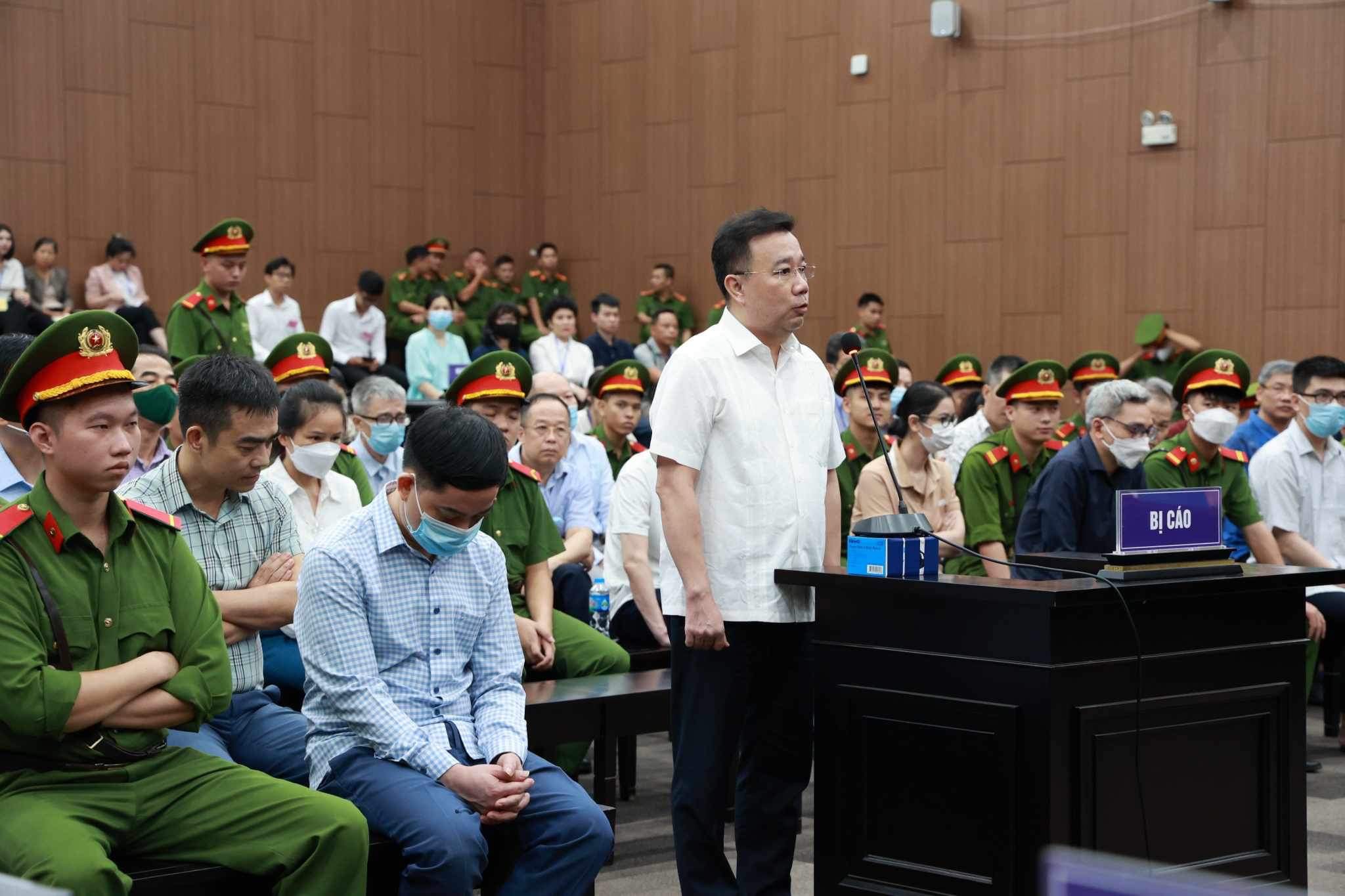 Cựu Phó Chủ tịch UBND TP Hà Nội trải lòng về quá trình chống dịch Covid-19 - ảnh 1