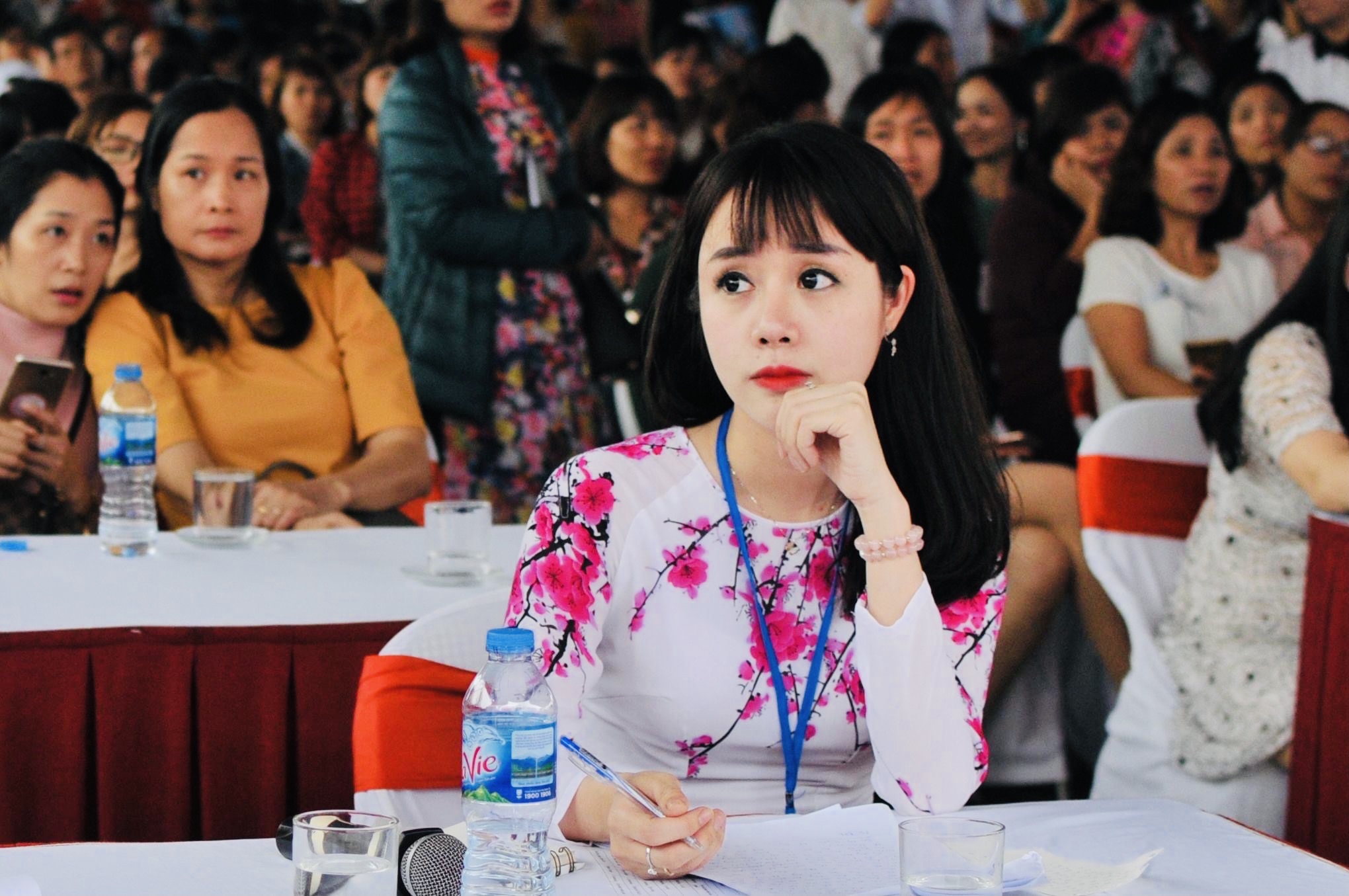 Cô giáo Hà thành viết thư tay tri ân những anh hùng liệt sỹ - ảnh 1