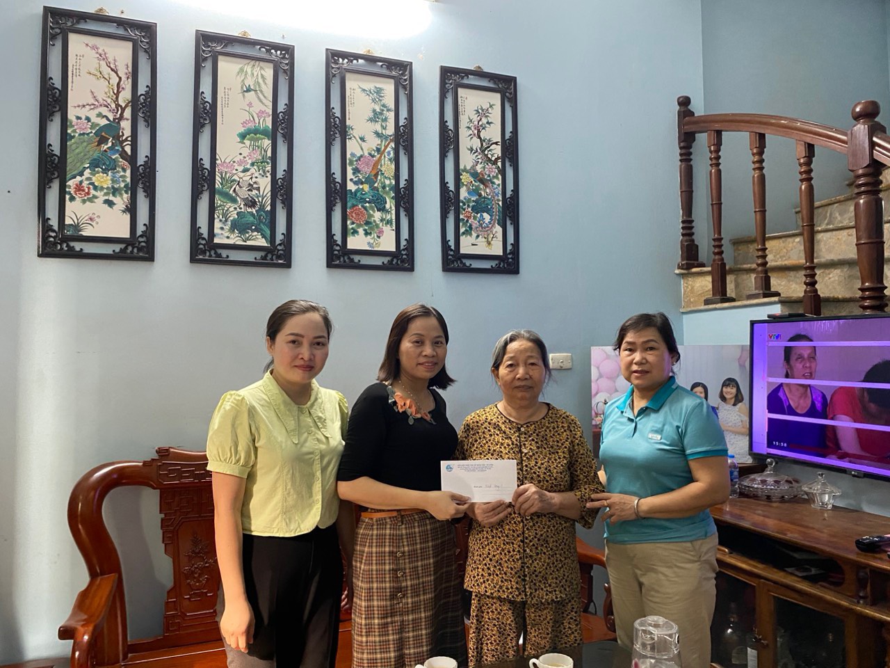 Hội LHPN phường Xuân Tảo: Tổ chức nhiều hoạt động hưởng ứng ngày Thương binh liệt sỹ 27/7 - ảnh 2