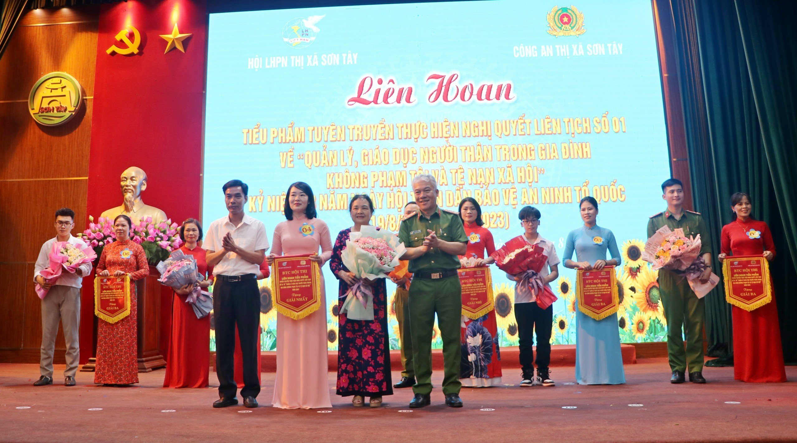 5 đội thi so tài trong Liên hoan tiểu phẩm tuyên truyền Nghị quyết liên tịch 01/TƯ - ảnh 9