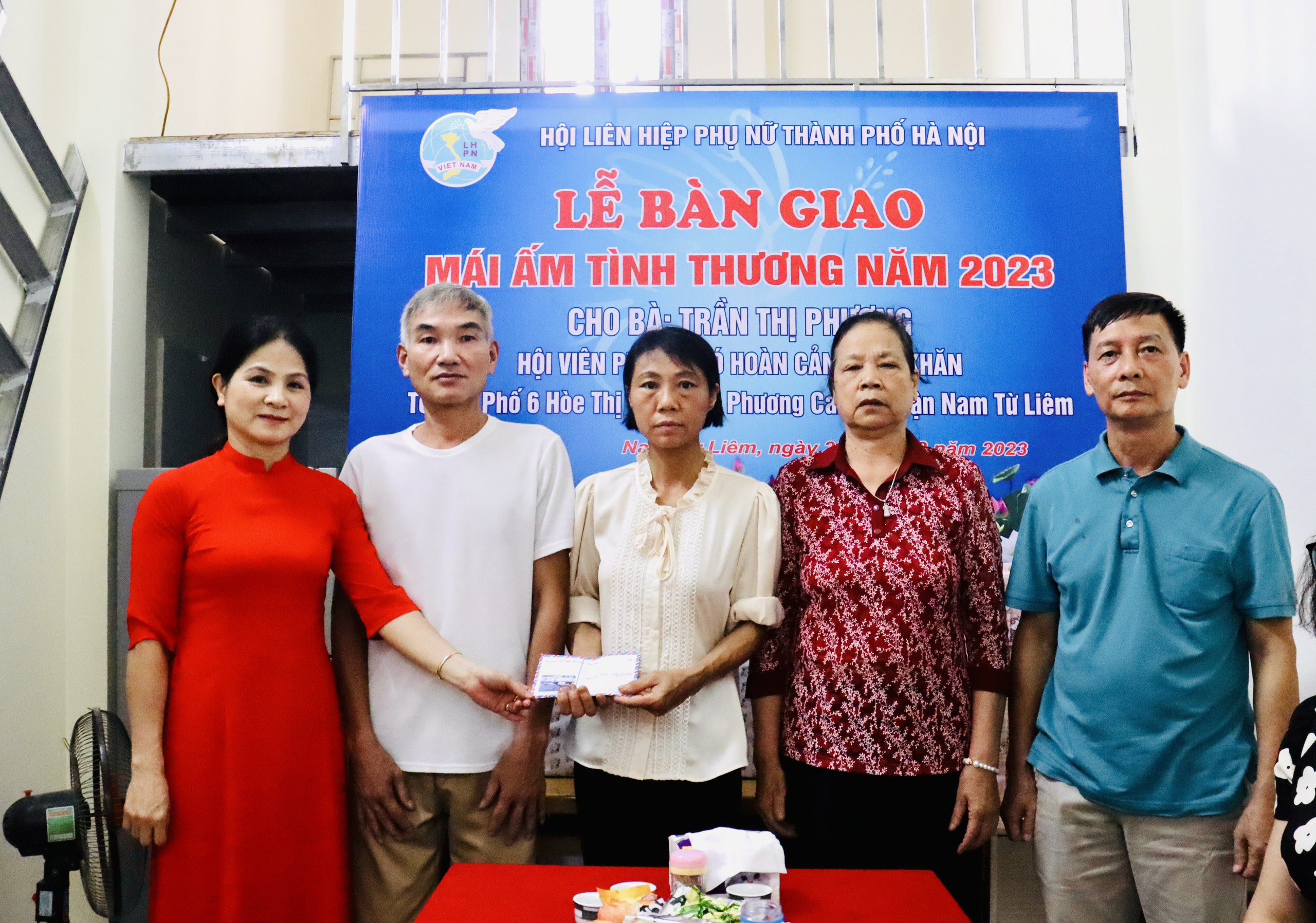 Hội LHPN TP Hà Nội: Bàn giao “Mái ấm tình thương” cho phụ nữ khó khăn ở quận Nam Từ Liêm - ảnh 5