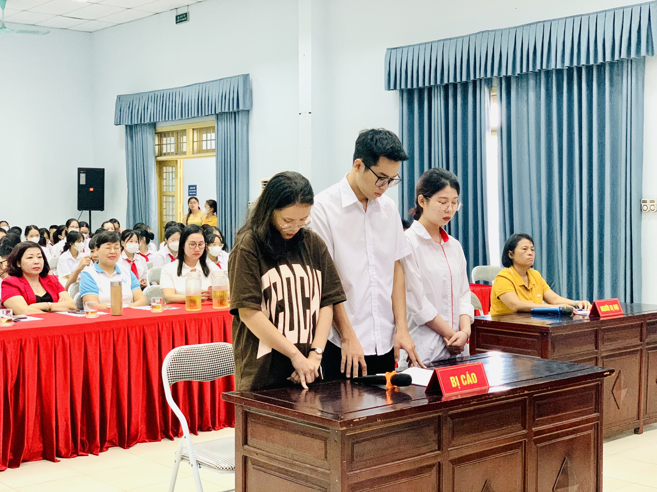 150 học sinh trường THCS Xuân Đỉnh được tiếp cận kiến thức pháp luật về phòng chống xâm hại, bạo lực học đường - ảnh 4