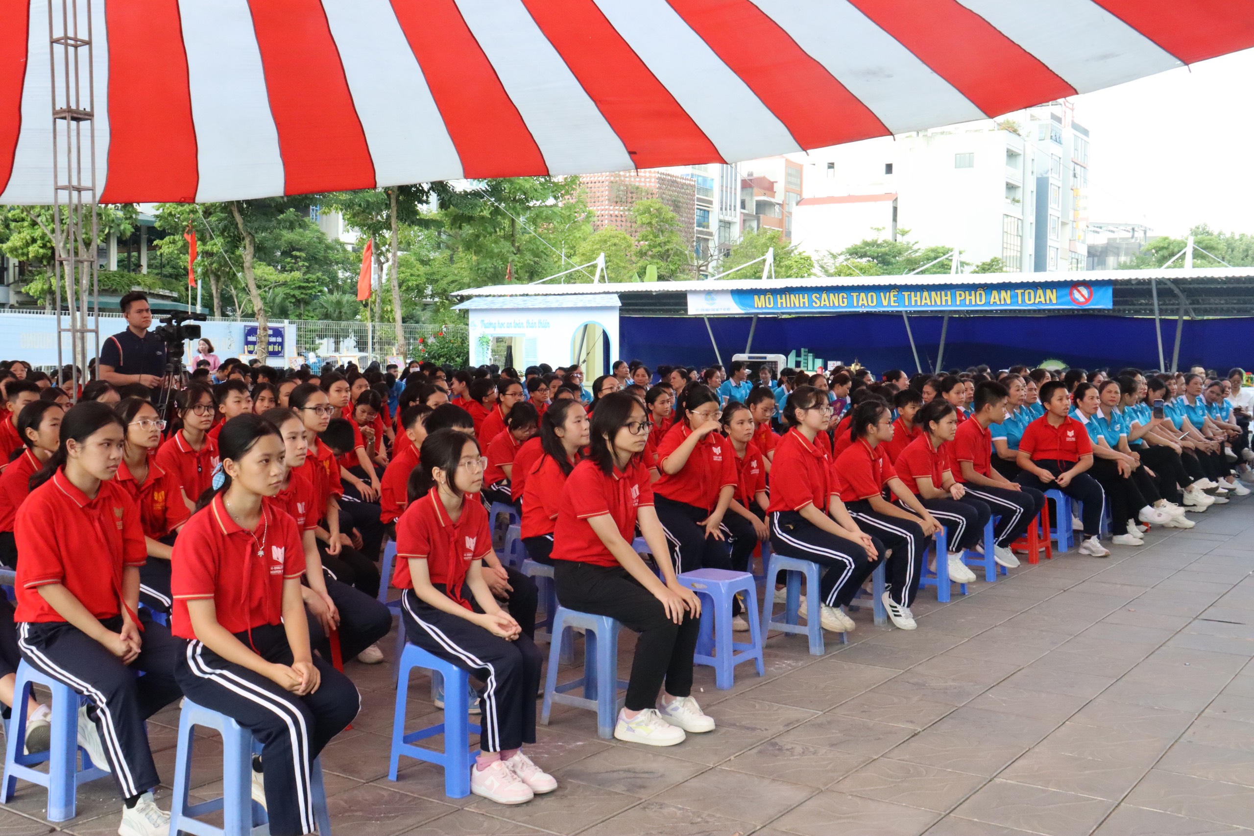 Truyền thông “Phòng ngừa, ứng phó với bạo lực học đường – Xây dựng trường học an toàn, thân thiện” - ảnh 6