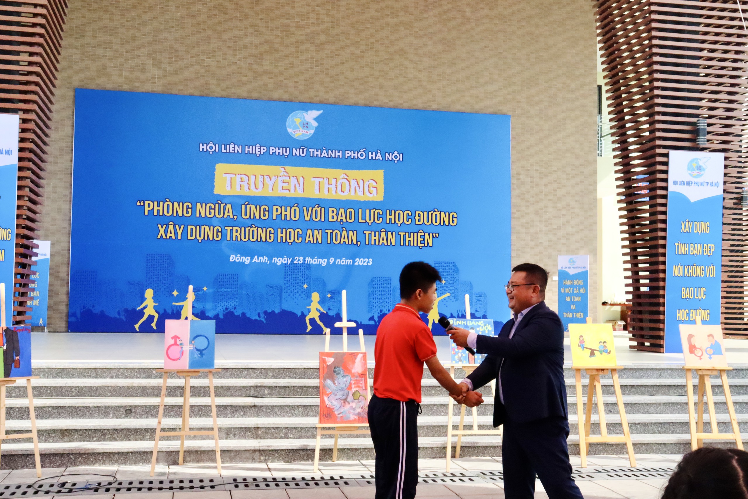 Truyền thông “Phòng ngừa, ứng phó với bạo lực học đường – Xây dựng trường học an toàn, thân thiện” - ảnh 9