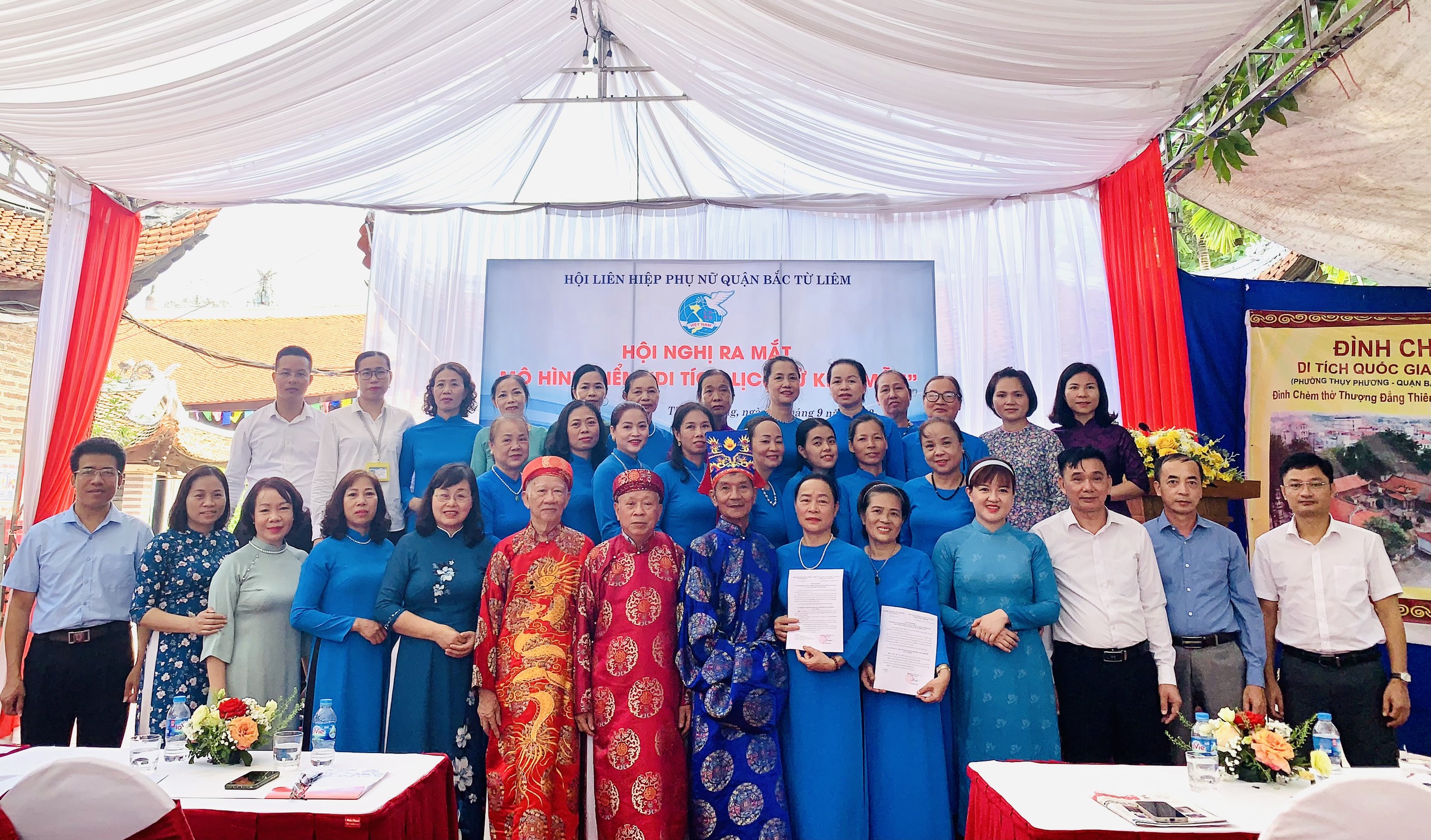 Hội LHPN quận Bắc Từ Liêm: Ra mắt mô hình điểm di tích lịch sử kiểu mẫu Đình Chèm - ảnh 4