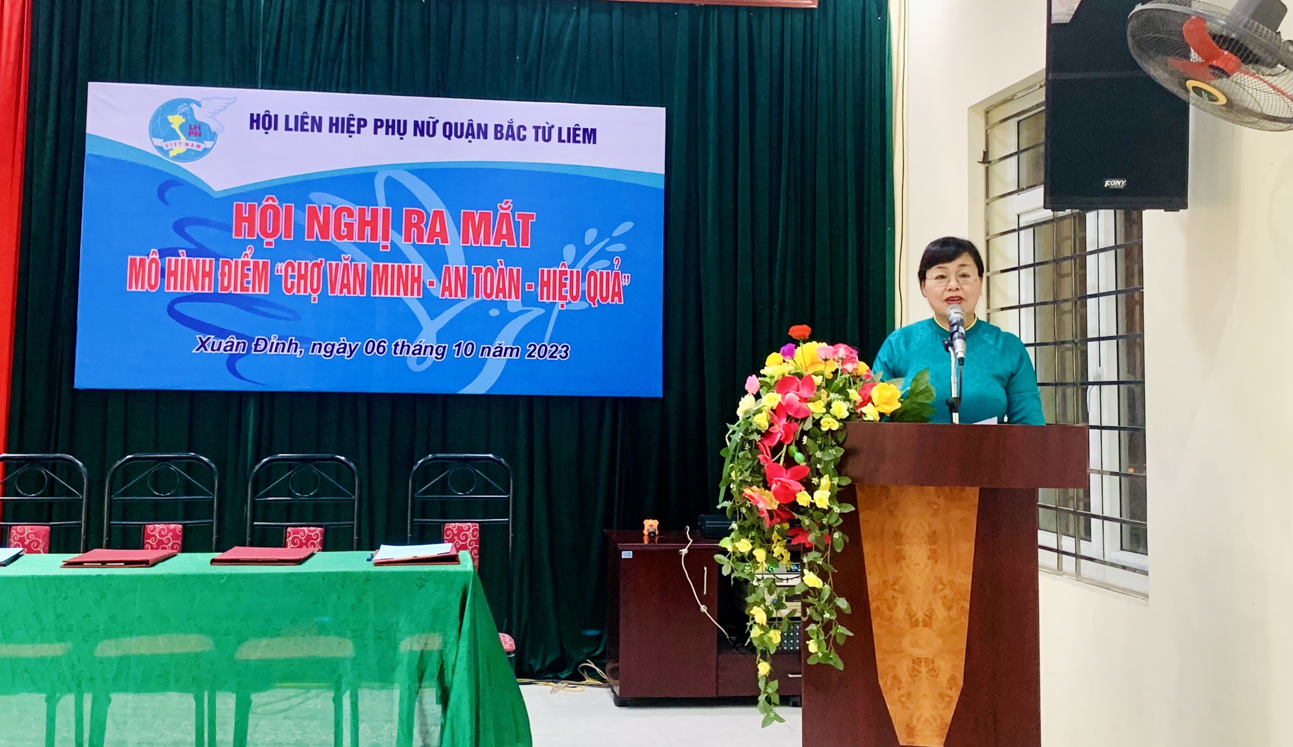 Hội LHPN quận Bắc Từ Liêm: Ra mắt mô hình điểm “Chợ văn minh – an toàn – hiệu quả” - ảnh 10