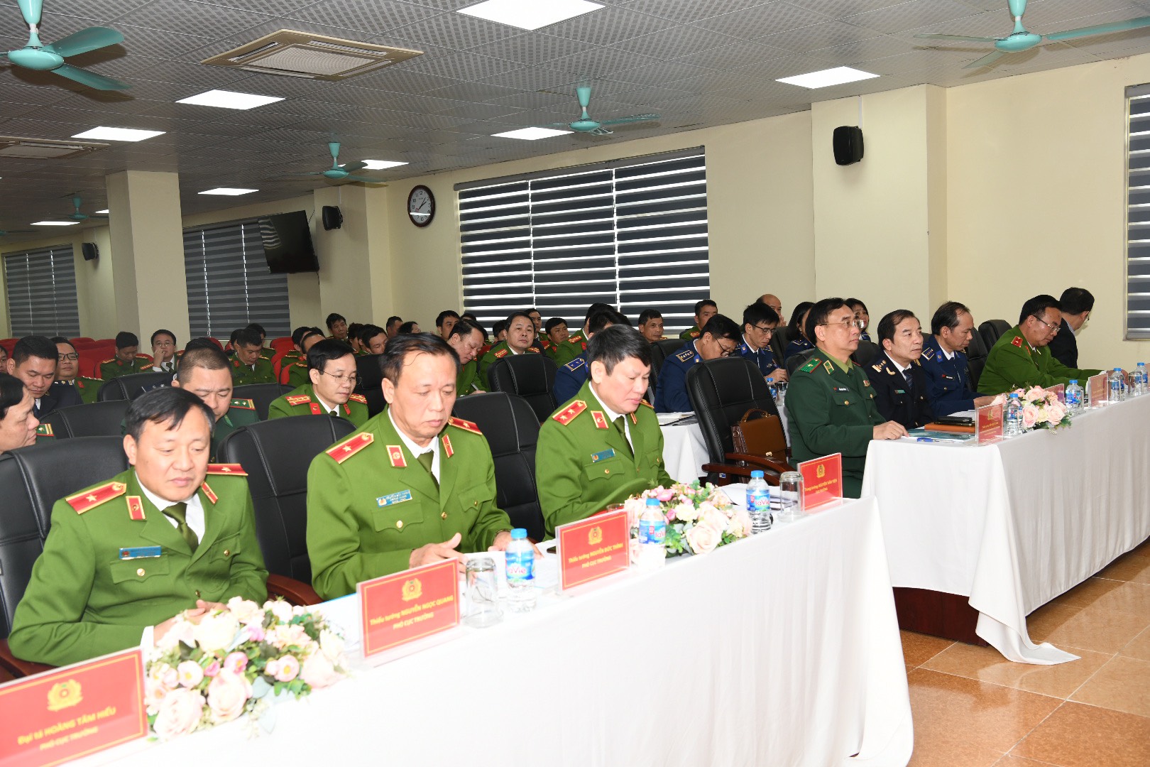 Quyết liệt đấu tranh phòng, chống tội phạm ma tuý từ sớm, từ xa, từ nơi xuất phát - ảnh 4