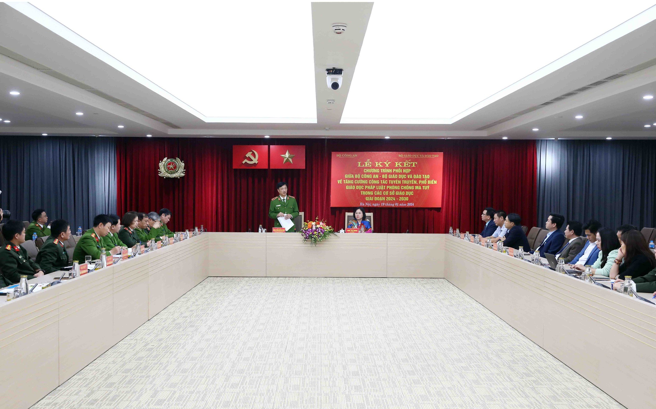Chung tay phòng, chống ma tuý trong các cơ sở giáo dục - ảnh 1