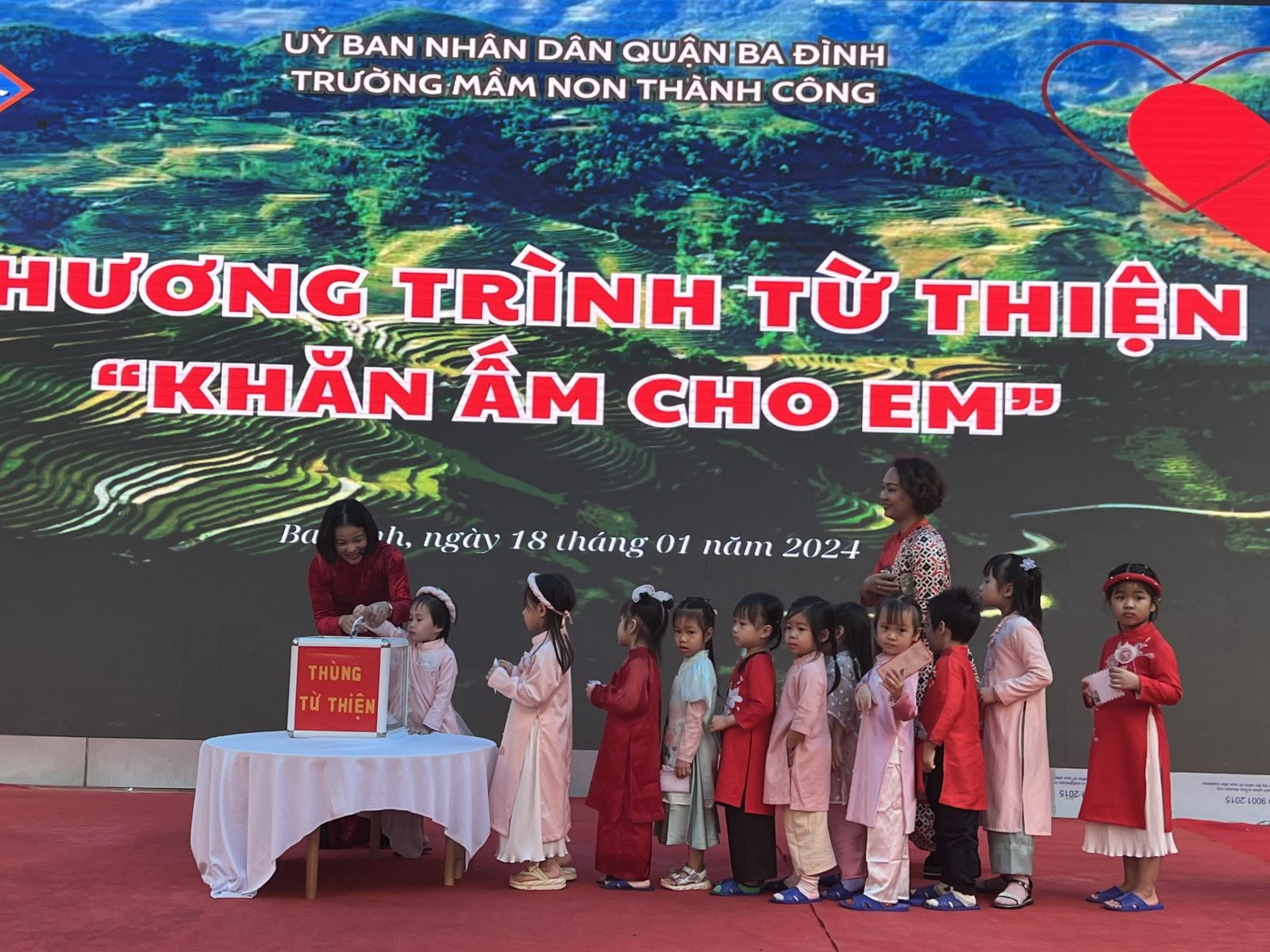 Sôi nổi hoạt động trải nghiệm Tết cổ truyền trong trường học - ảnh 10