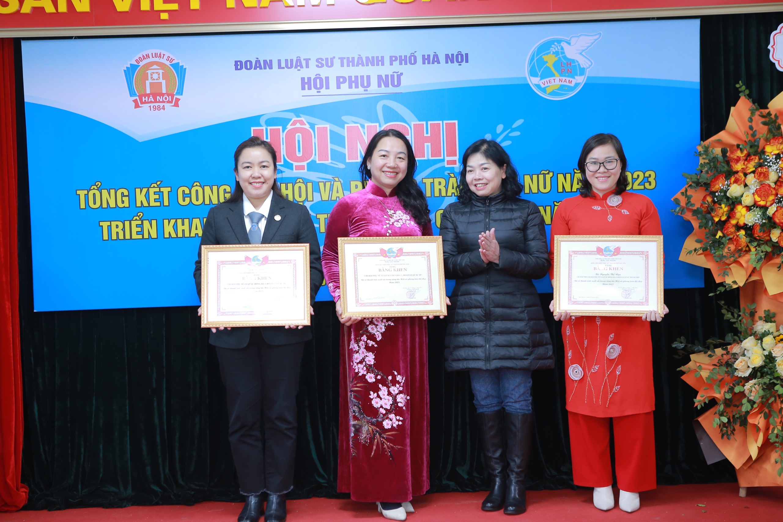 Khen thưởng các tập thể, cá nhân có thành tích xuất sắc trong phong trào Hội Phụ nữ - ảnh 3