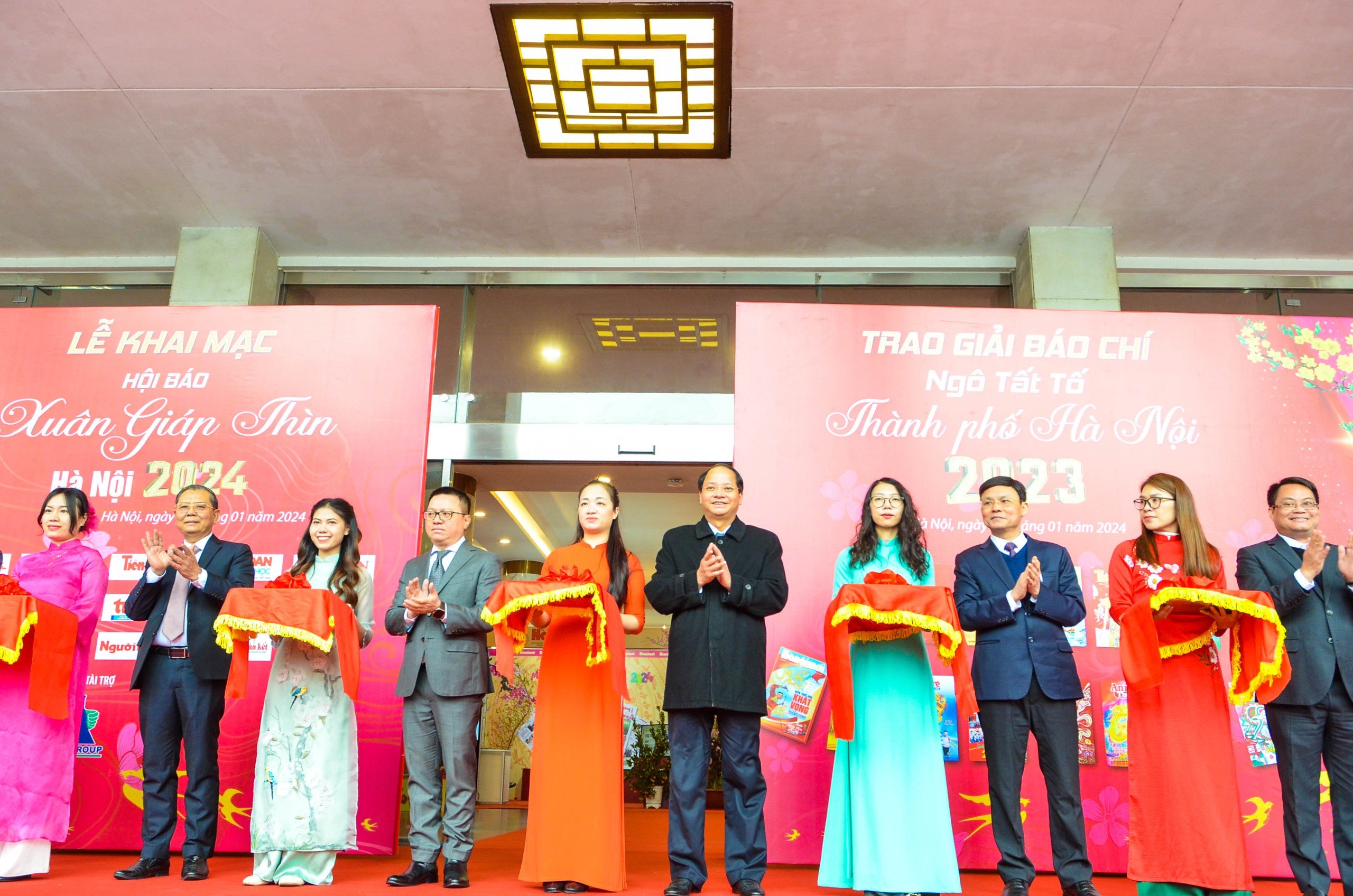 Khai mạc Hội báo Xuân Giáp Thìn - Hà Nội 2024 và trao Giải Báo chí Ngô Tất Tố 2023 - ảnh 2