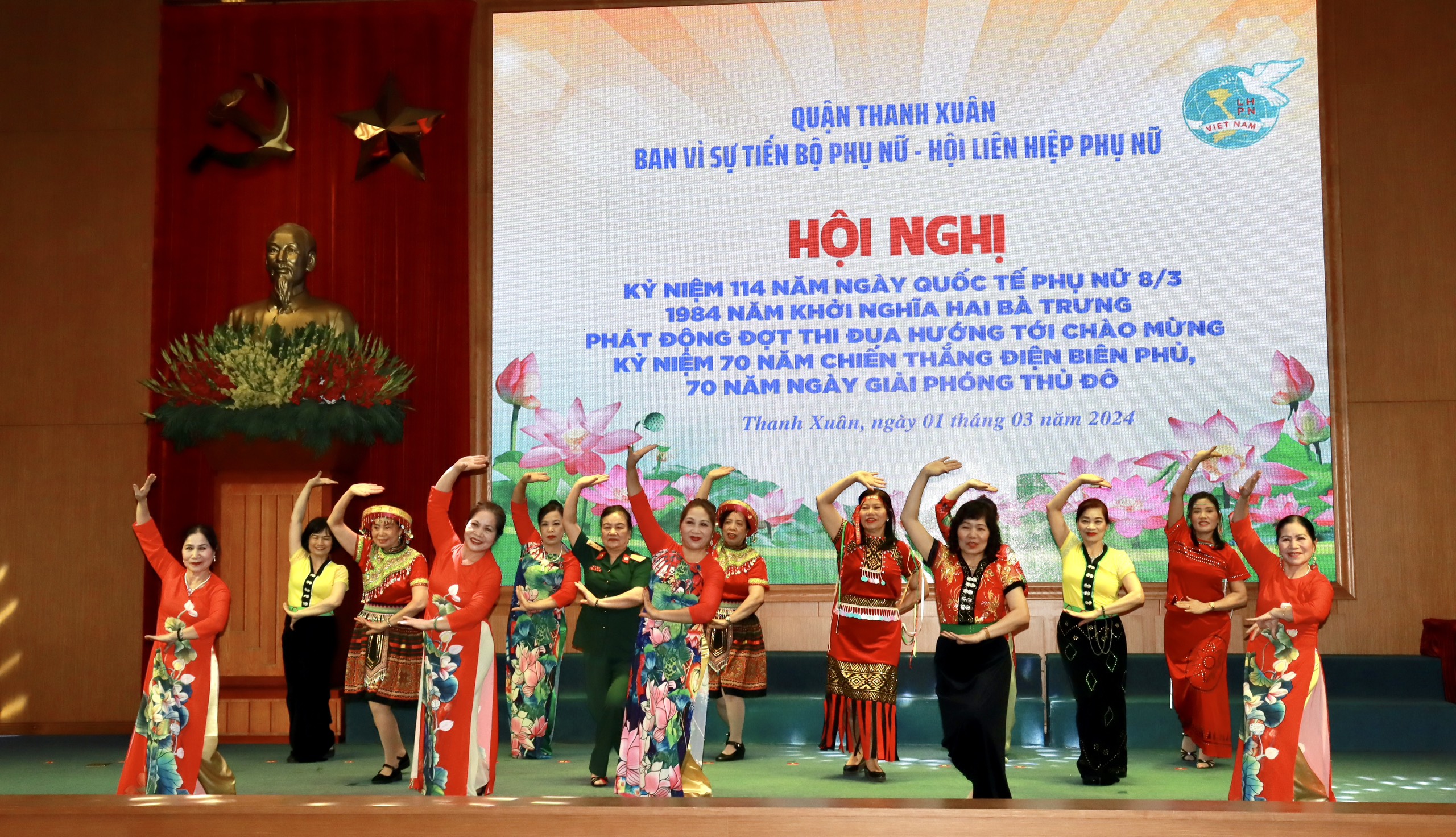 Tổ chức gặp mặt kỷ niệm ngày Quốc tế Phụ nữ 8/3 - ảnh 1