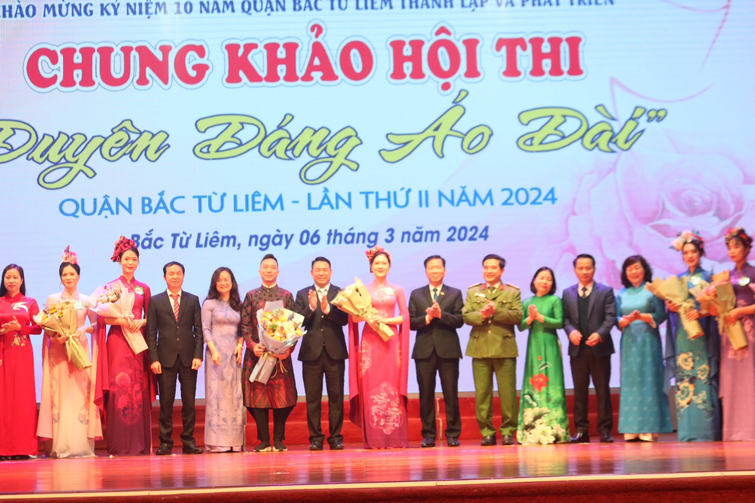 Sôi nổi tranh tài trong hội thi “Duyên dáng áo dài” năm 2024 - ảnh 2