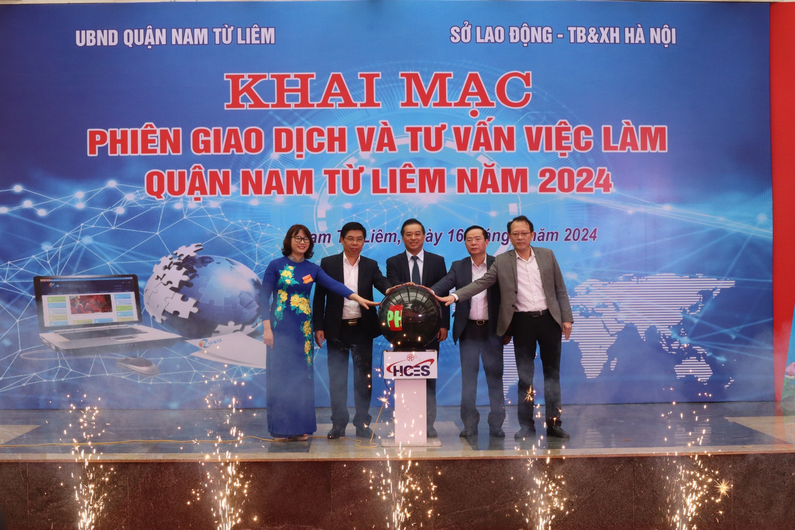 1.820 chỉ tiêu việc làm tại phiên giao dịch và tư vấn việc làm quận Nam Từ Liêm - ảnh 2