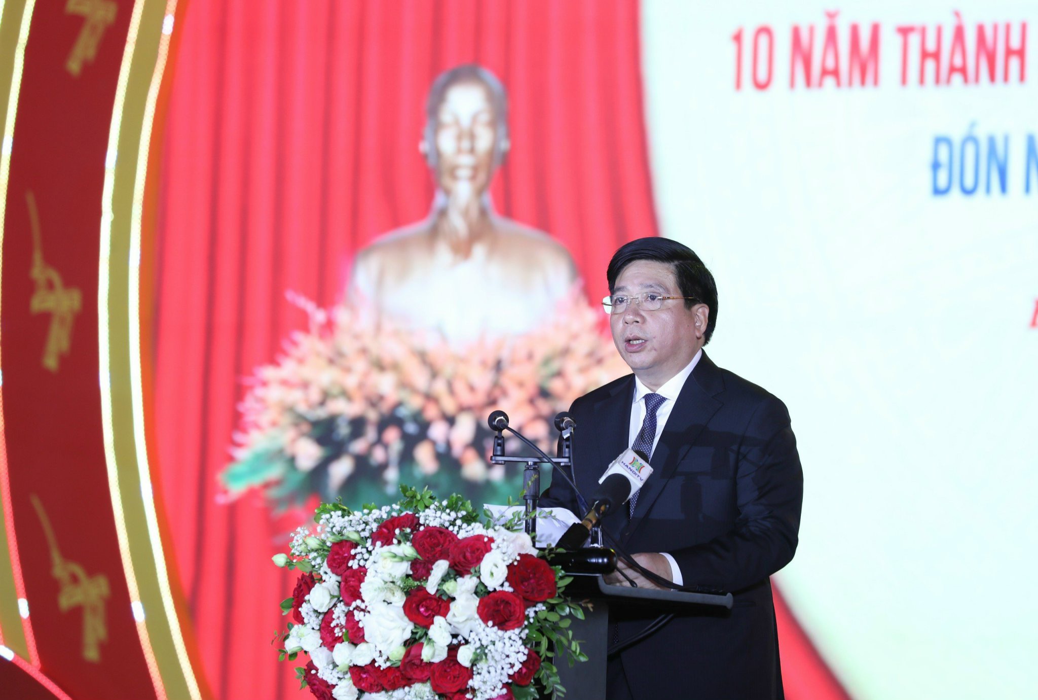 Quận Bắc Từ Liêm: Kỷ niệm 10 năm thành lập Quận và đón nhận Huân chương lao động hạng Nhì - ảnh 6