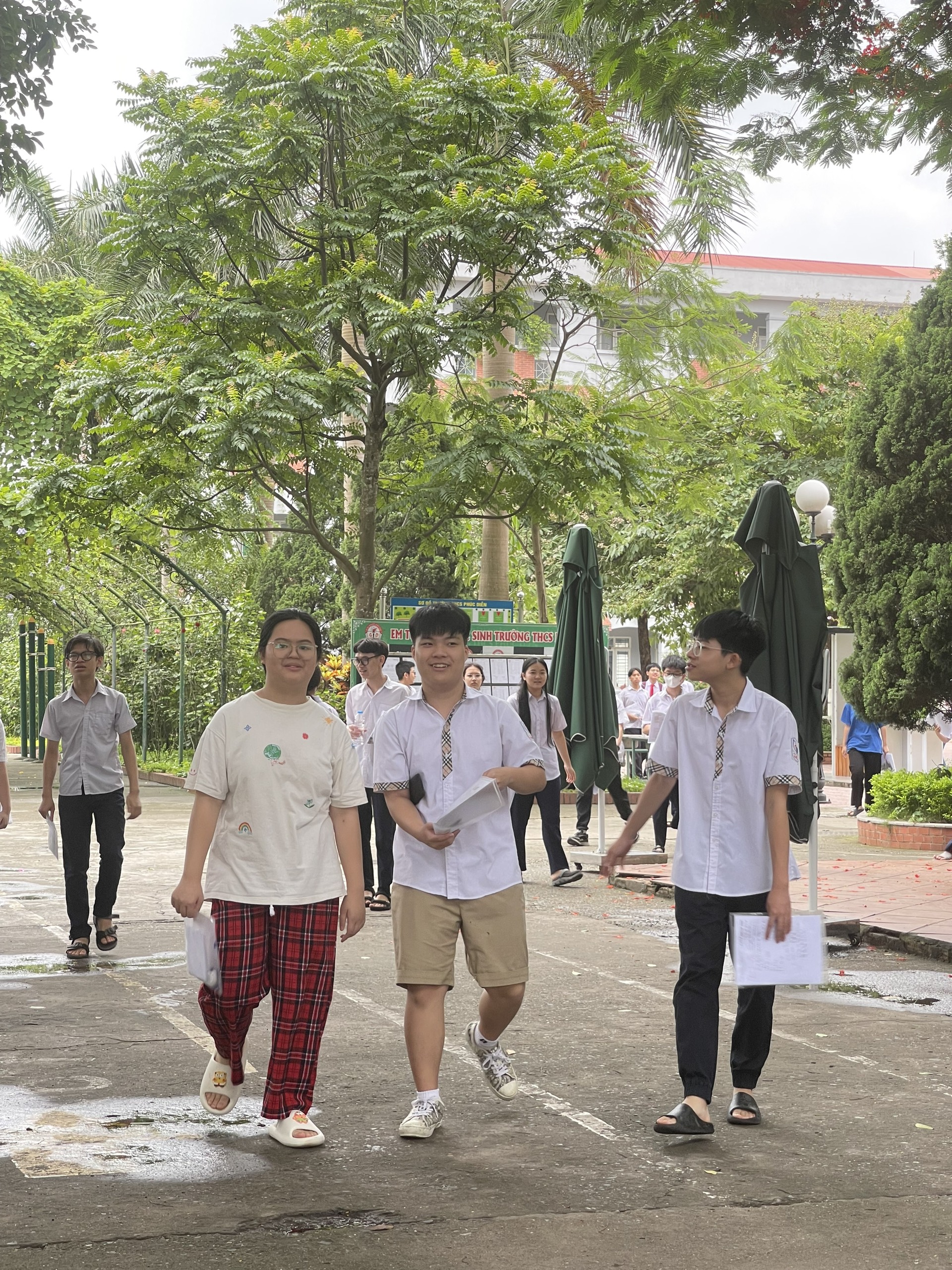 2 thí sinh vi phạm quy chế trong buổi thi Ngữ văn - ảnh 1