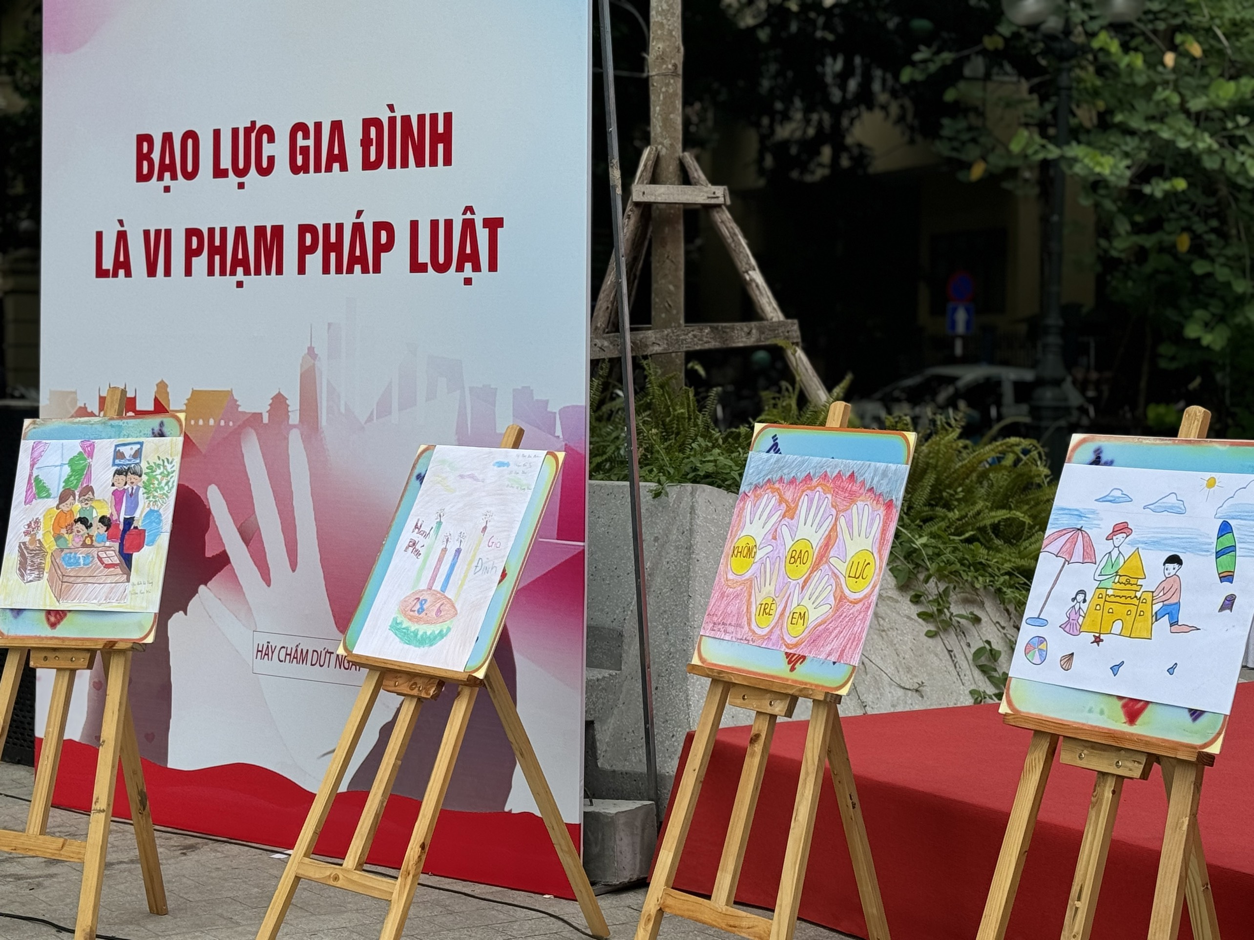 Ý nghĩa ngày hội “Gia đình hạnh phúc, không bạo lực” quận Ba Đình - ảnh 15