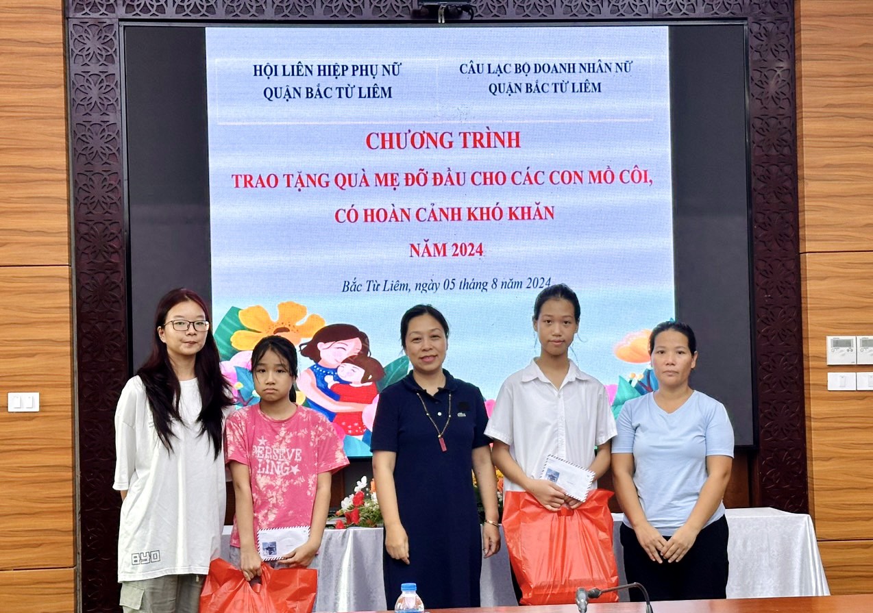Trao kinh phí đỡ đầu cho 14 trẻ em mồ côi, trẻ em có hoàn cảnh khó khăn - ảnh 3