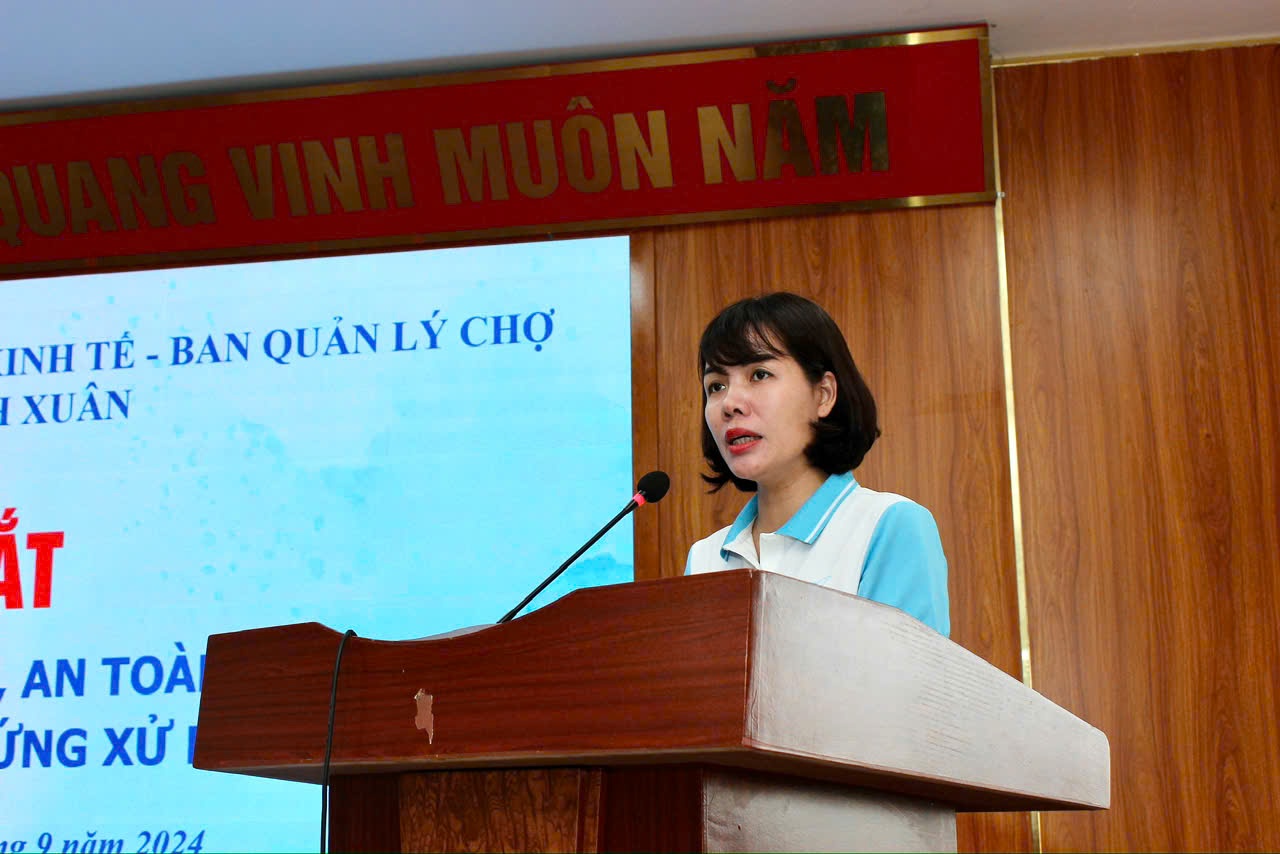 Quận Thanh Xuân: Ra mắt mô hình “Chợ văn minh, an toàn, hiệu quả” tại chợ Kim Giang - ảnh 3