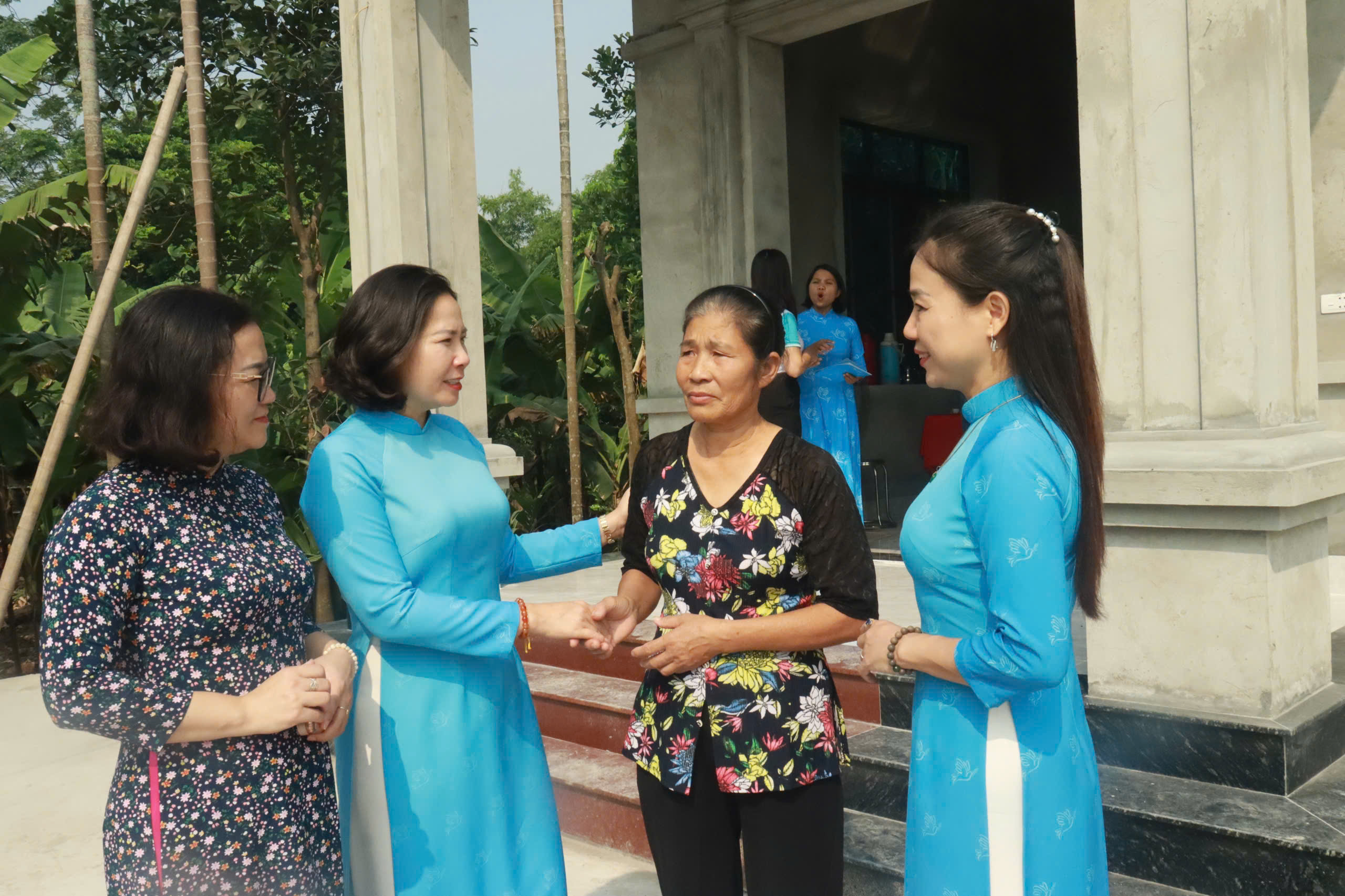 Mái ấm khang trang cho gia đình hội viên có hoàn cảnh khó khăn huyện Ba Vì - ảnh 9
