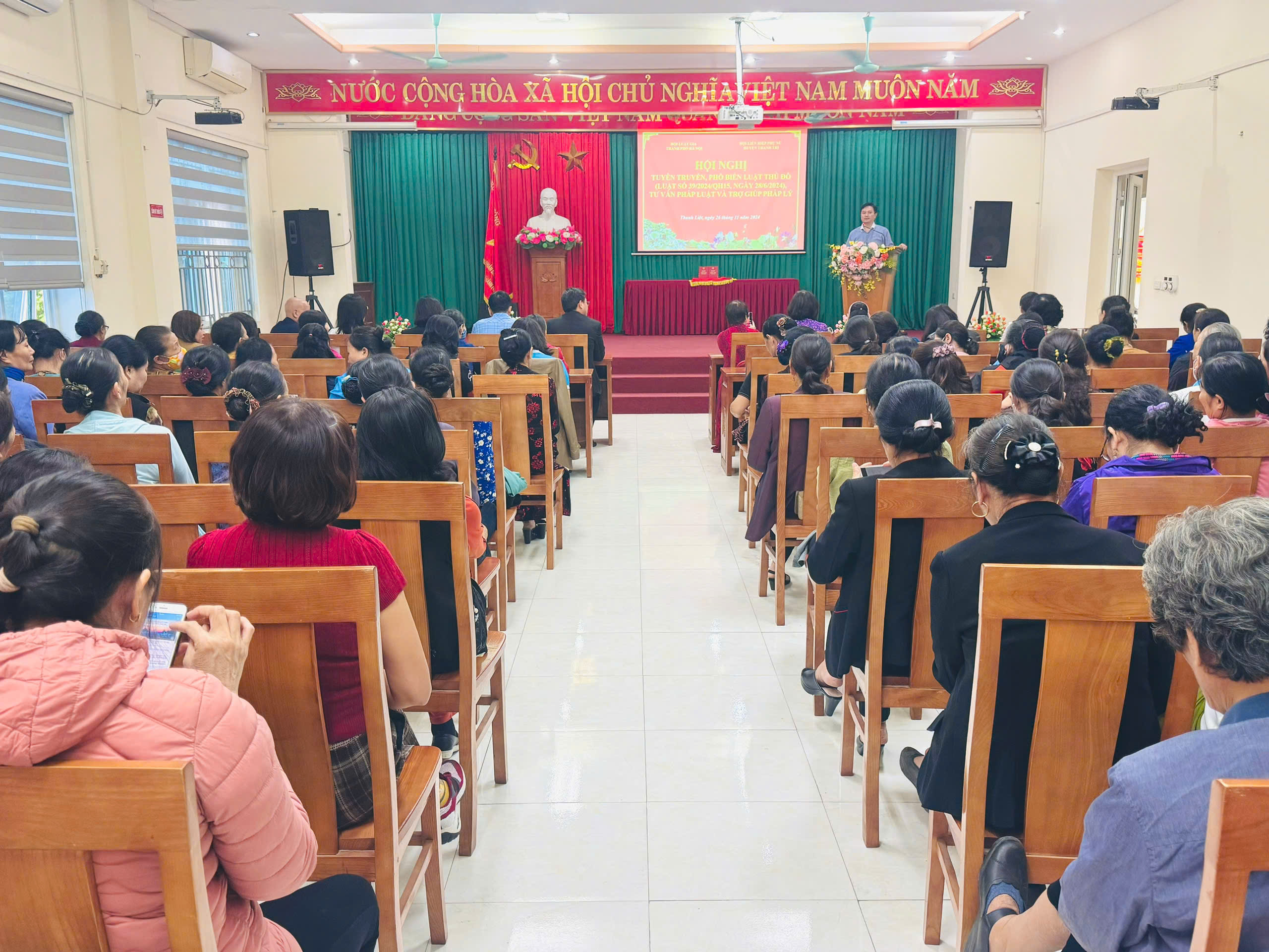 Hội LHPN huyện Thanh Trì tuyên truyền, phổ biến Luật Thủ đô năm 2024 - ảnh 2