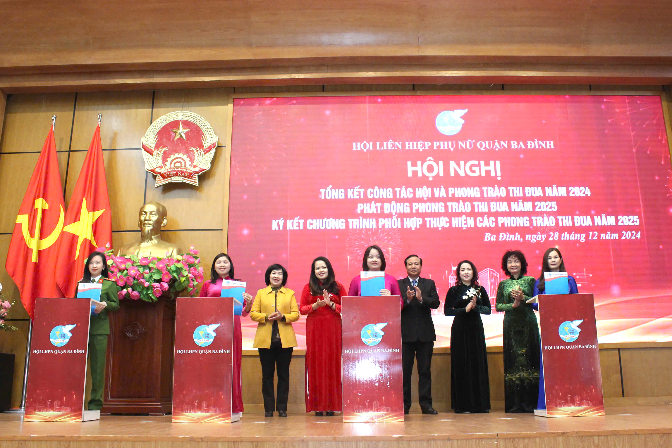 Hội LHPN quận Ba Đình ký kết chương trình phối hợp năm 2025 - ảnh 2