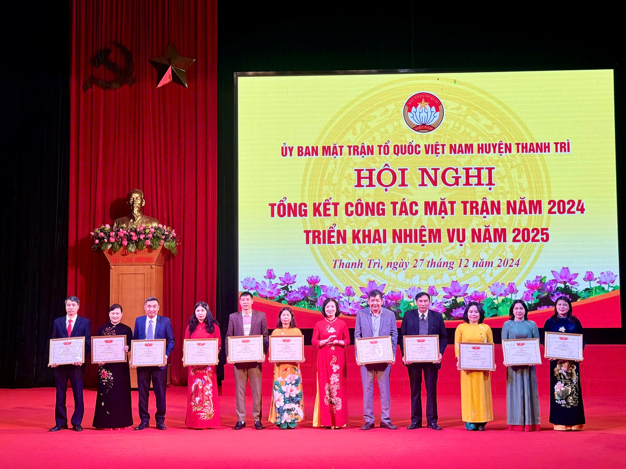 Huyện Thanh Trì: Phát huy vai trò mặt trận, đẩy mạnh các phong trào thi đua - ảnh 3