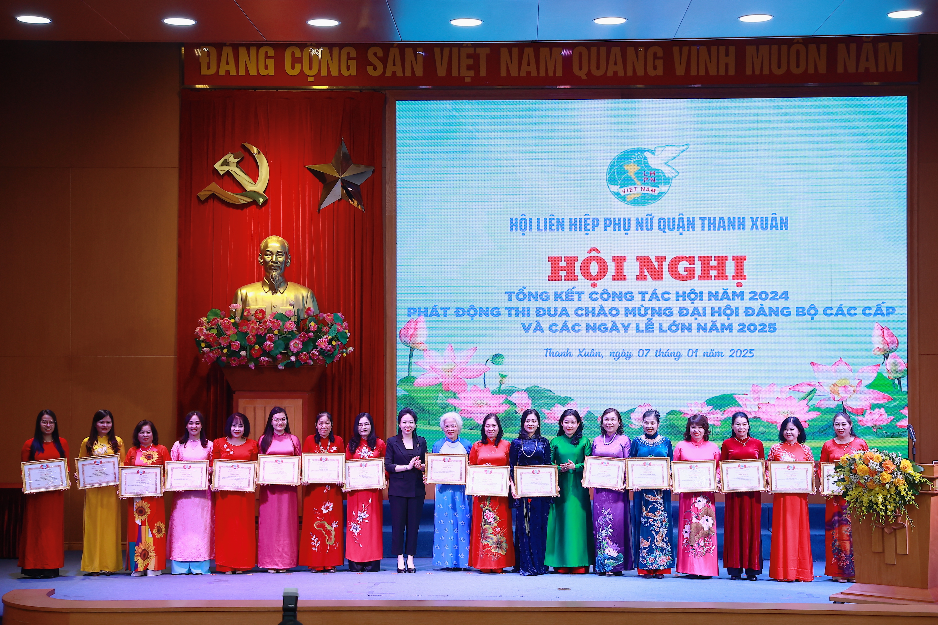 Hoàn thành xuất sắc, toàn diện các nhiệm vụ trọng tâm công tác năm 2024 - ảnh 5