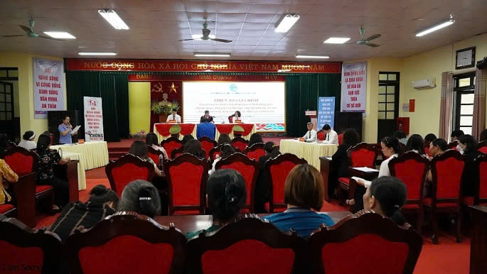 Tuyên truyền về phòng chống bạo lực, xâm hại cho phụ nữ tại huyện Thạch Thất - ảnh 2