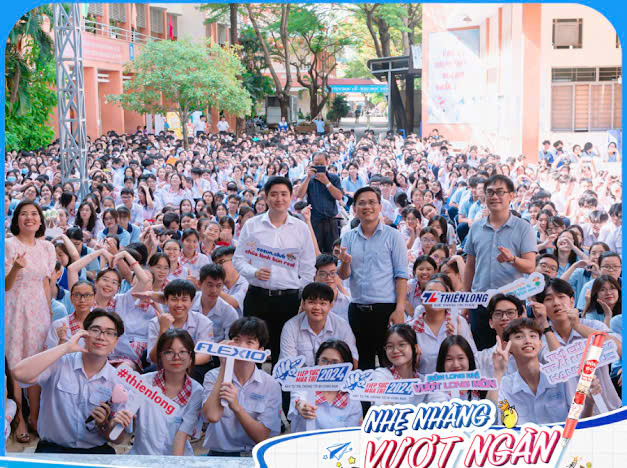 “Tiếp sức mùa thi” 2025: Ứng dựng cộng nghệ AI trong hỗ trợ thí sinh - ảnh 1