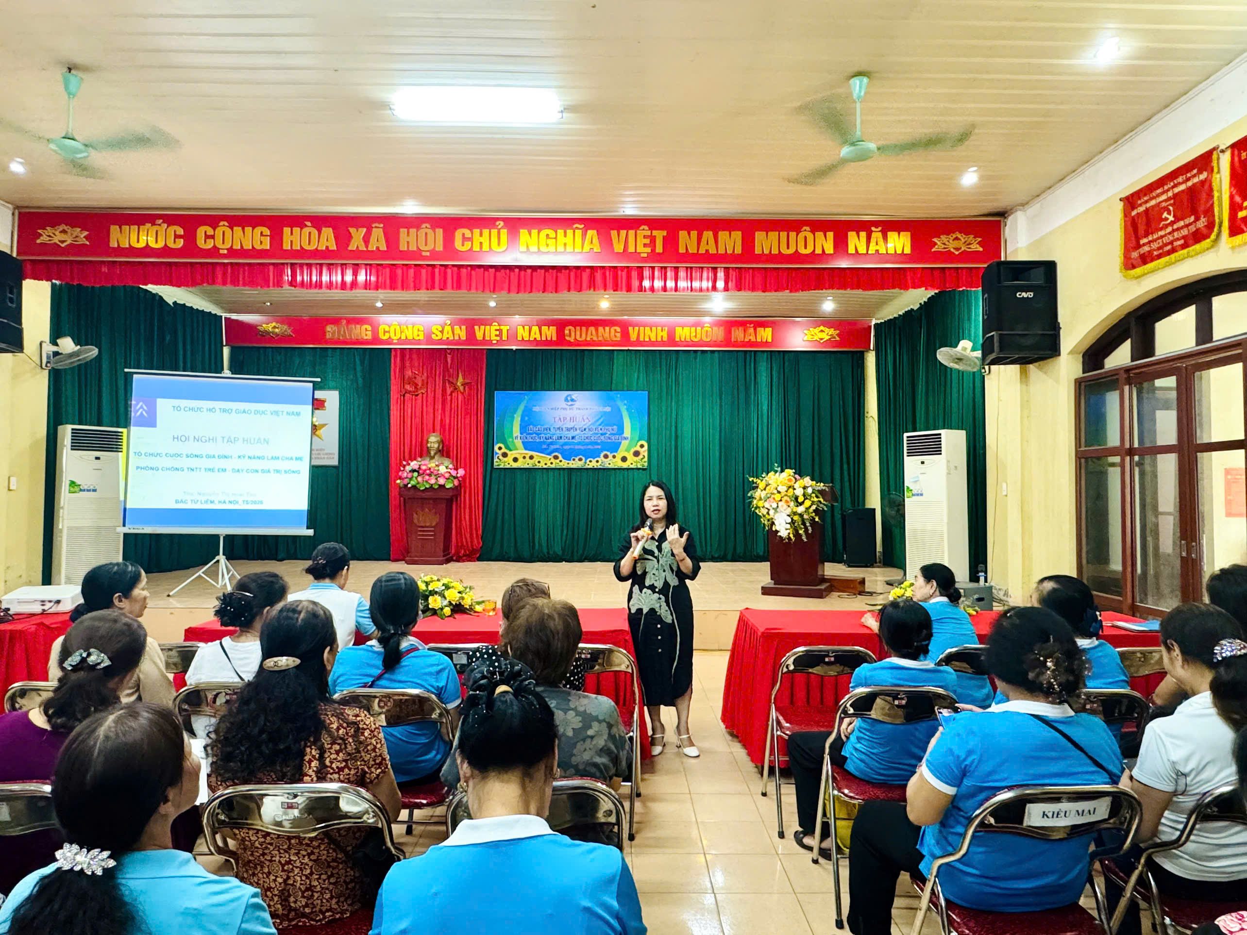 Hơn 150 phụ nữ được tập huấn kỹ năng làm cha mẹ, phòng chống tai nạn thương tích trẻ em - ảnh 2