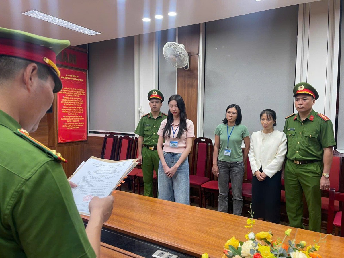 Bắt tạm giam hoa hậu Nguyễn Thúc Thùy Tiên - ảnh 1
