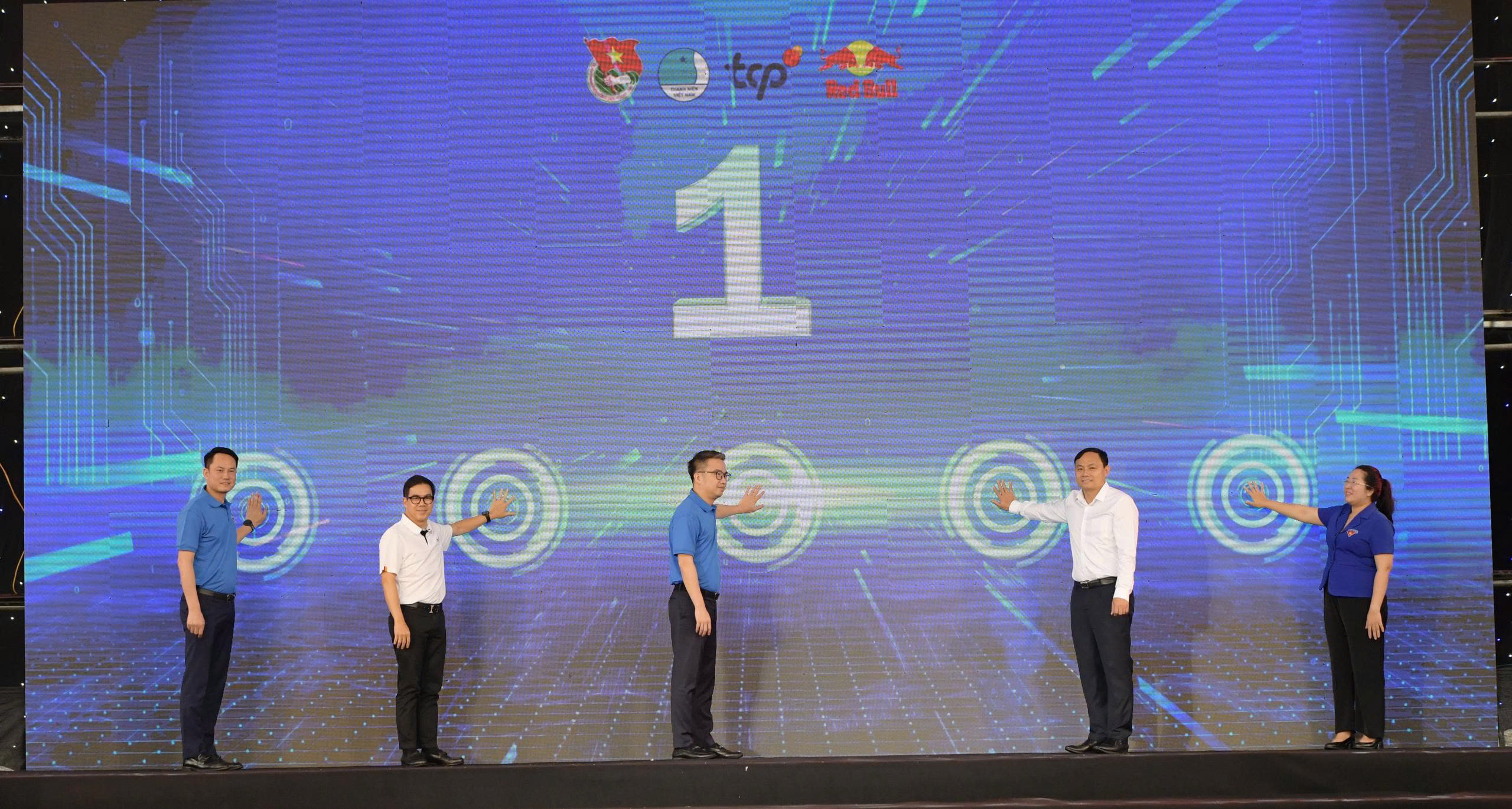 Sôi nổi Ngày hội “Thanh niên công nhân - Lan toả năng lượng tích cực” năm 2025 - ảnh 1