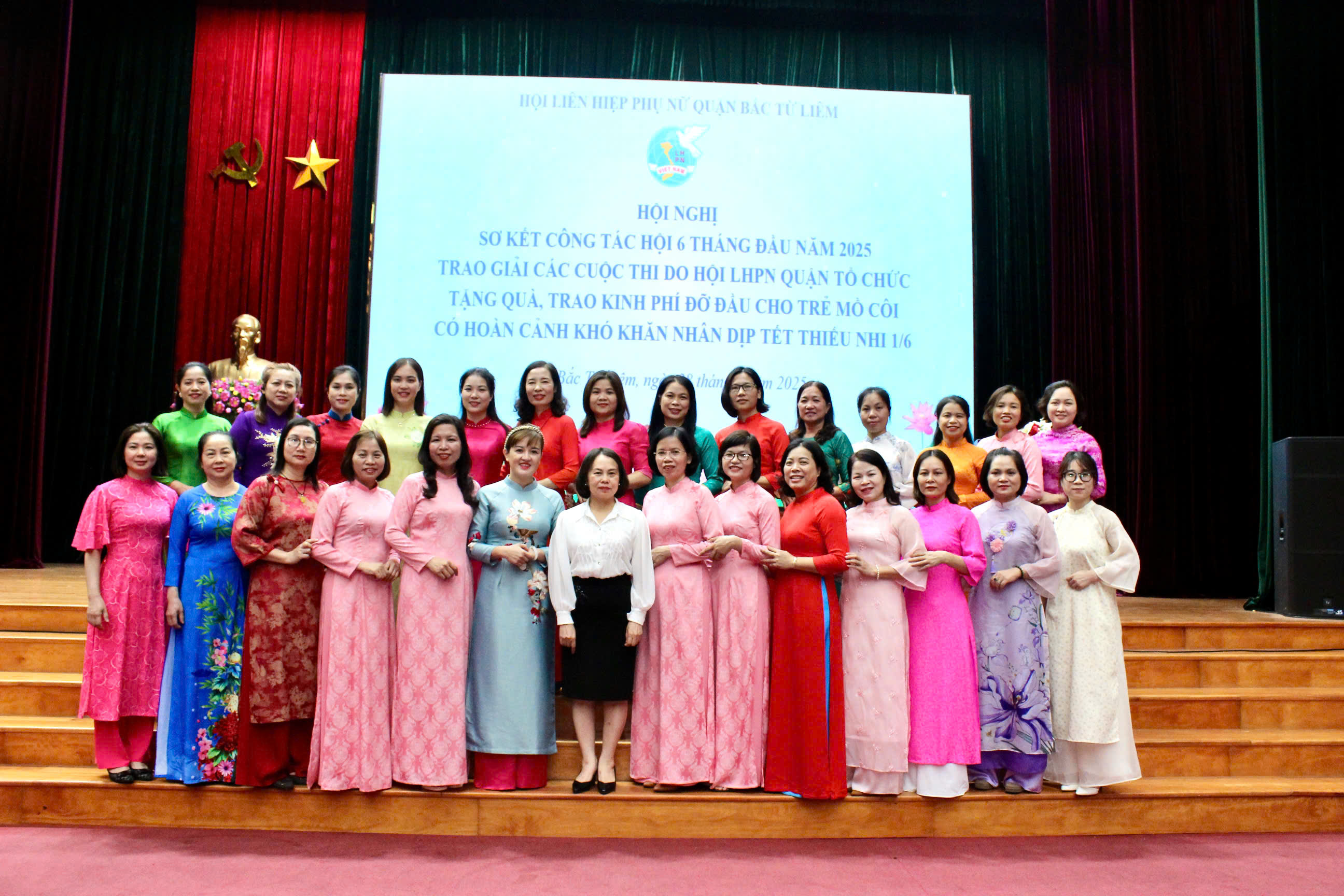 Hội LHPN quận Bắc Từ Liêm: Sơ kết công tác Hội và phong trào phụ nữ 6 tháng đầu năm 2025 - ảnh 6