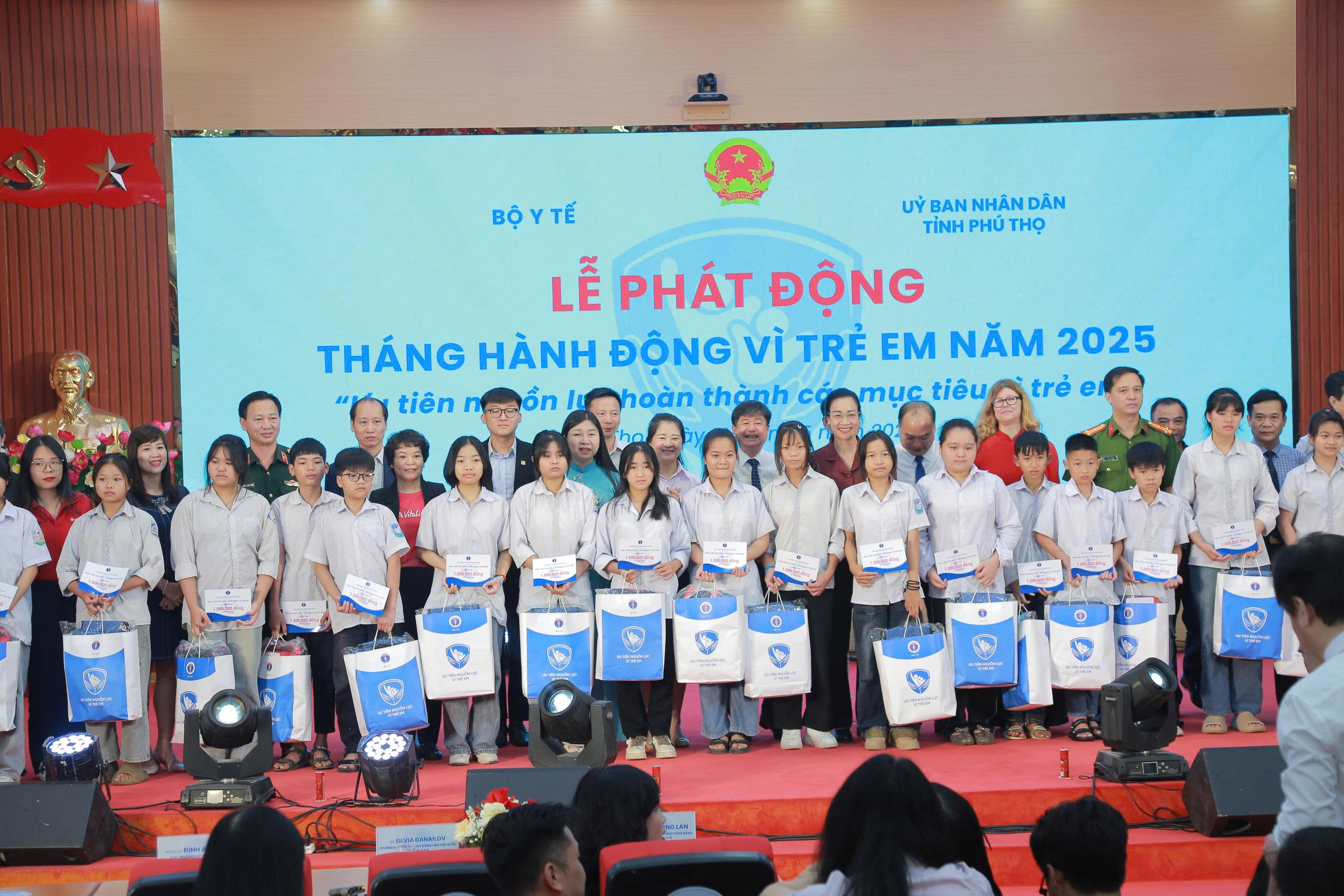 Bộ Y tế phát động Tháng hành động vì trẻ em năm 2025 - ảnh 4