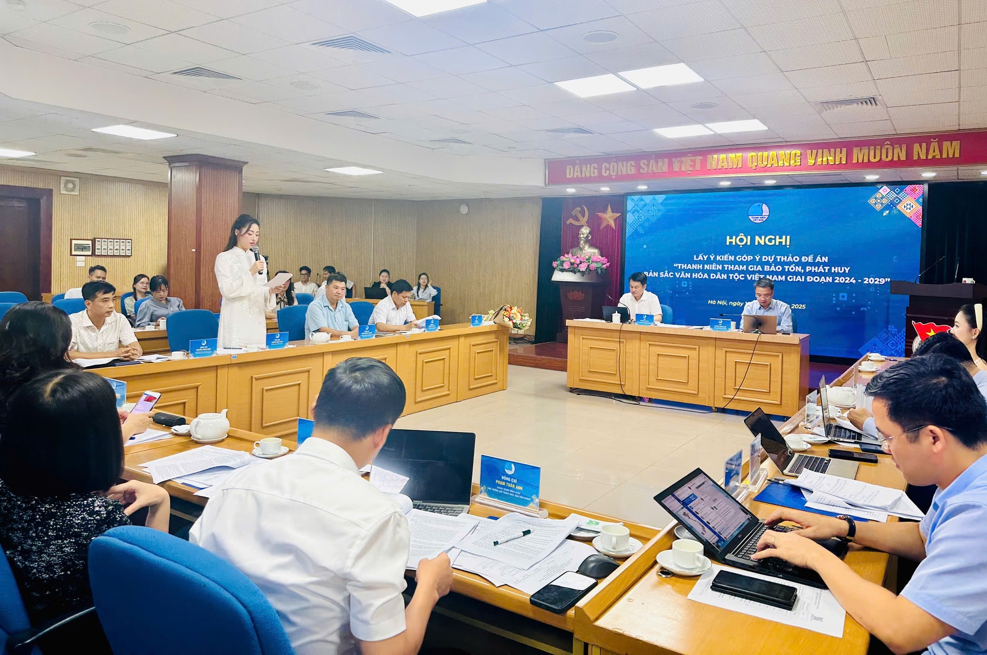 Phát huy vai trò của người trẻ trong phát triển bản sắc văn hoá dân tộc - ảnh 1