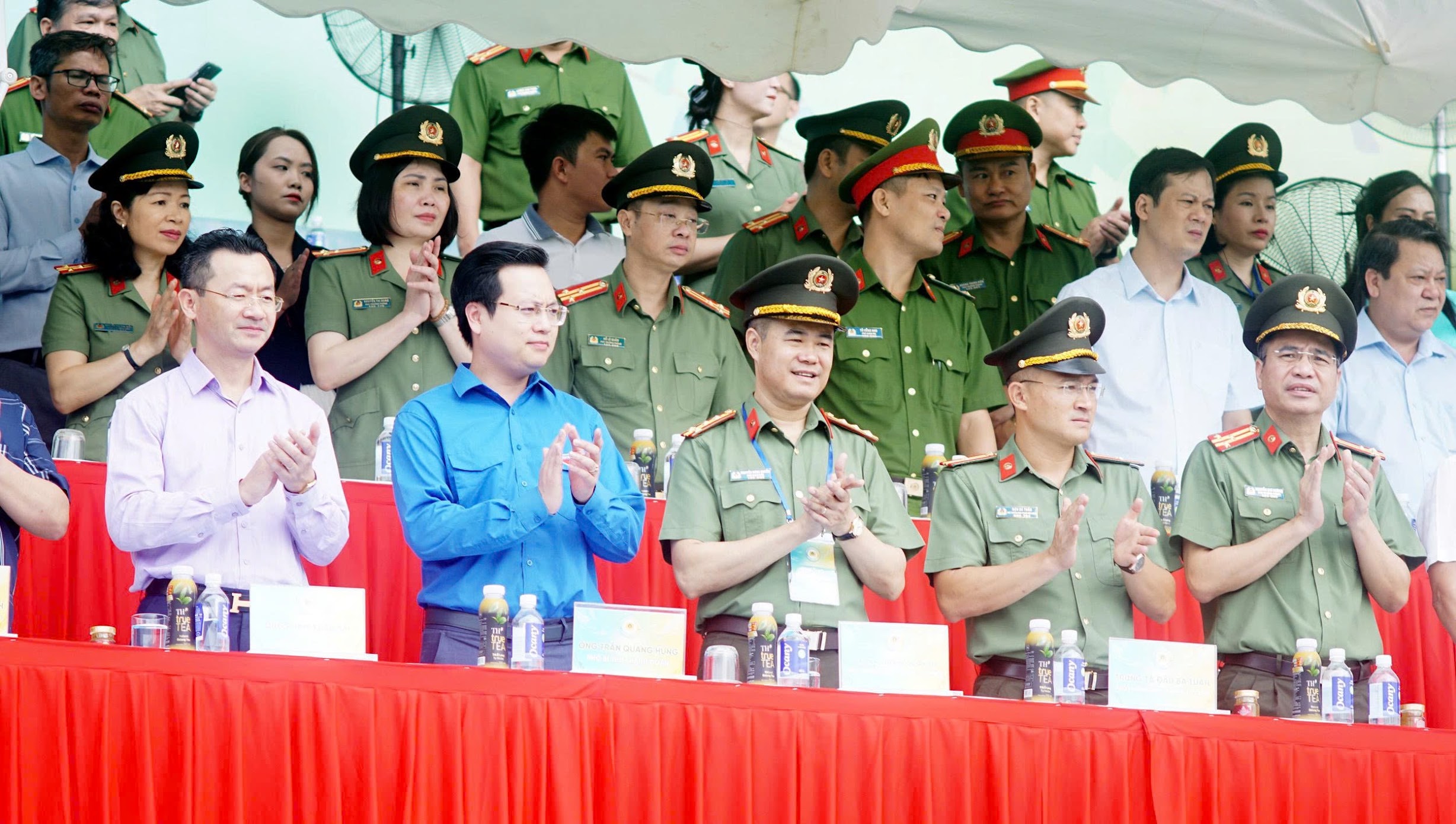 Gần 1.000 vận động viên tham gia Hội thao Công an thủ đô năm 2025 - ảnh 1