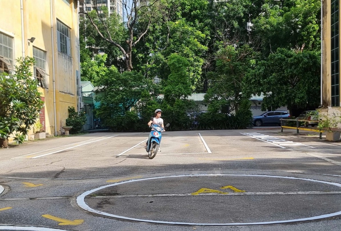 Hà Nội triển khai nghiêm túc kỳ sát hạch lái xe mô tô - ảnh 6