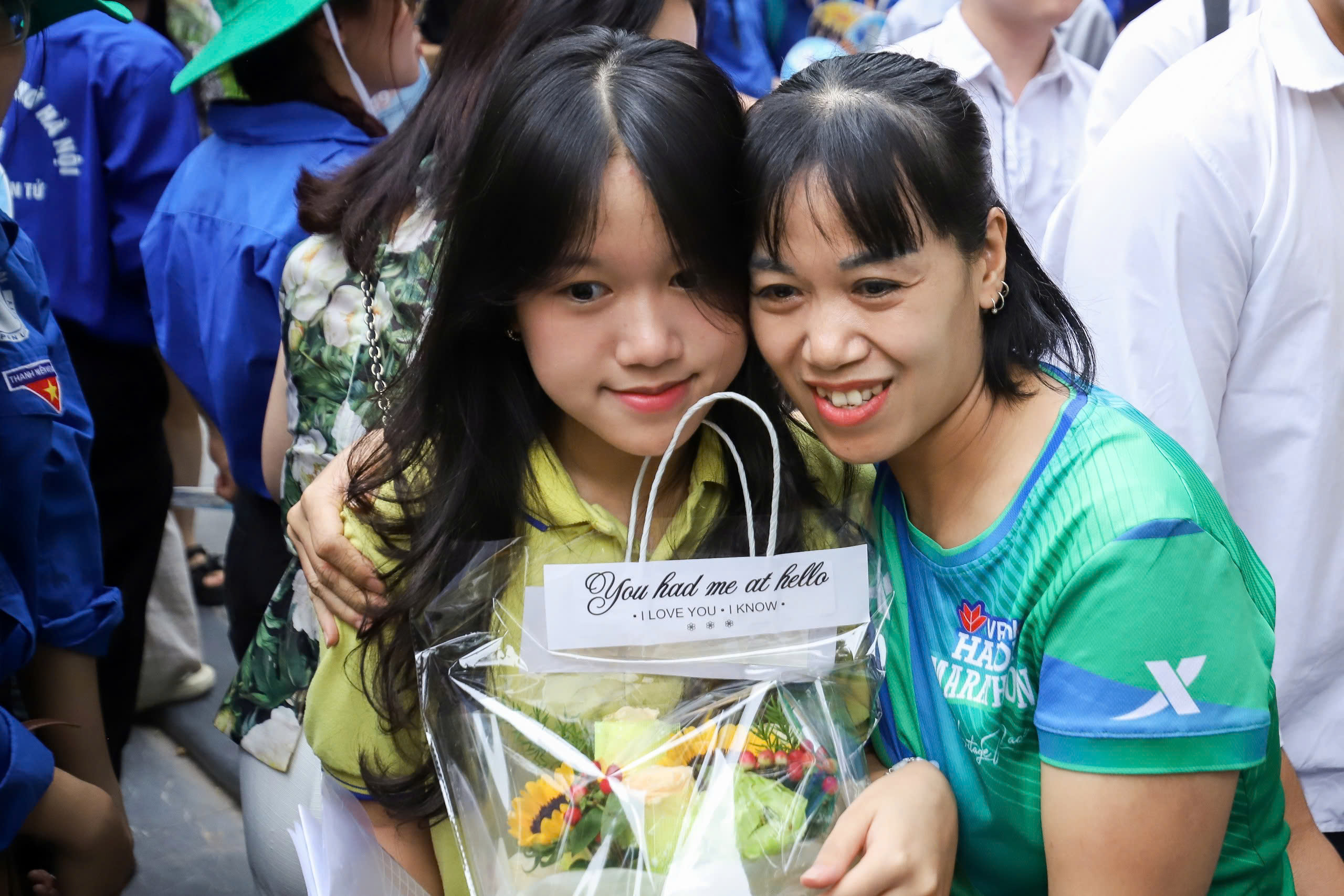 Sáng 27/6, thí sinh thi chương trình GDPT 2018 hoàn thành kỳ thi tốt nghiệp THPT 2025 - ảnh 6
